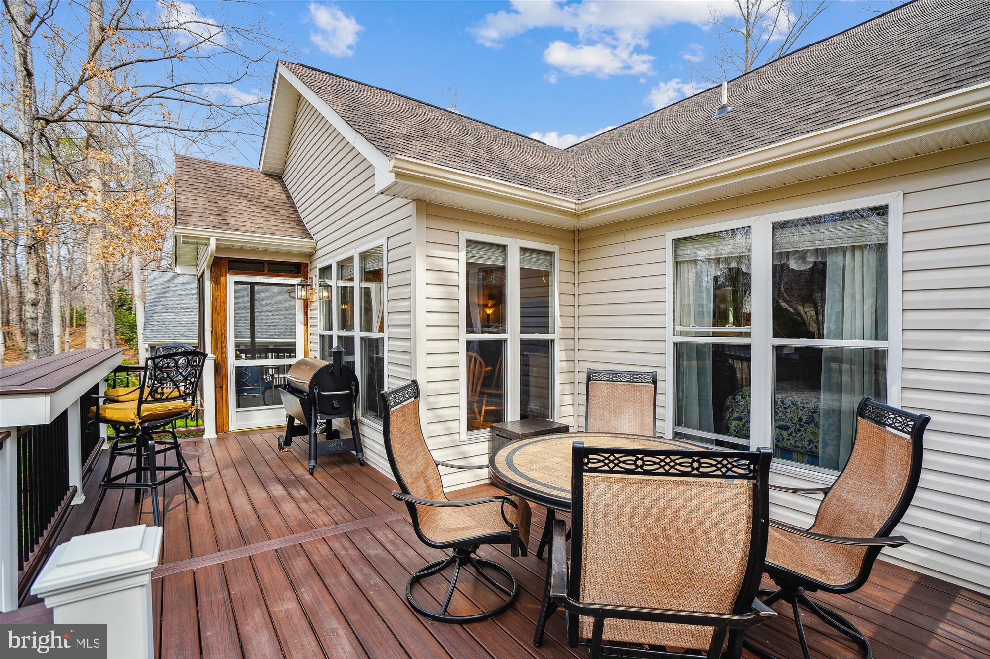 LAKE OF THE WOODS - Residential