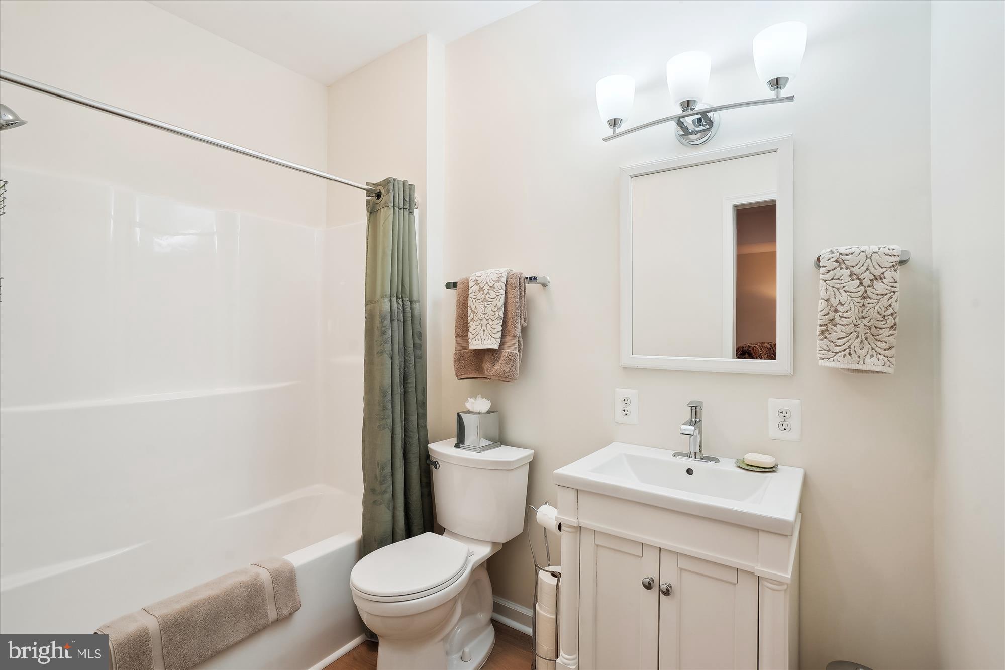 LAKE OF THE WOODS - Residential