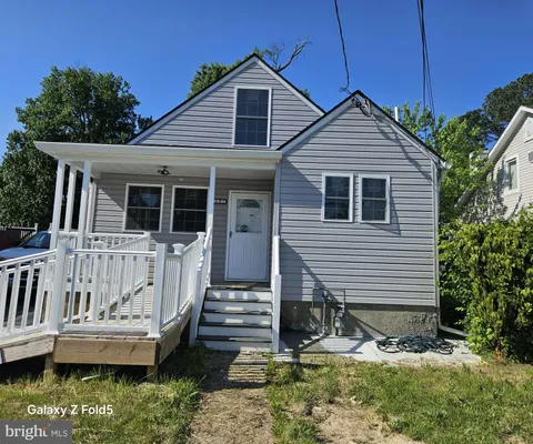 MLS: MDBC2127820