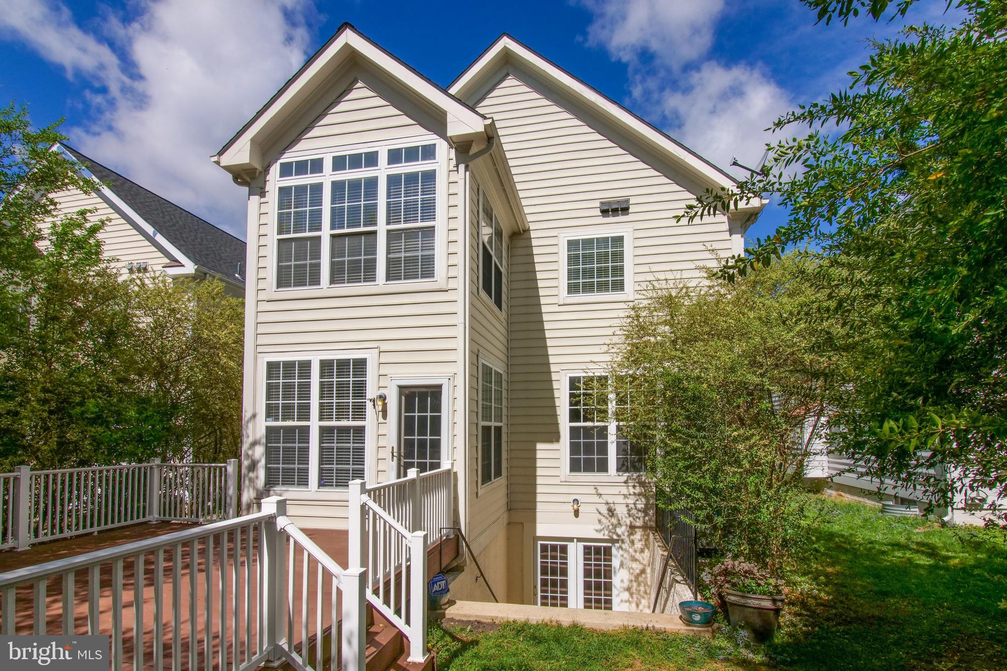 VILLAGES AT HAYMARKET - Residential