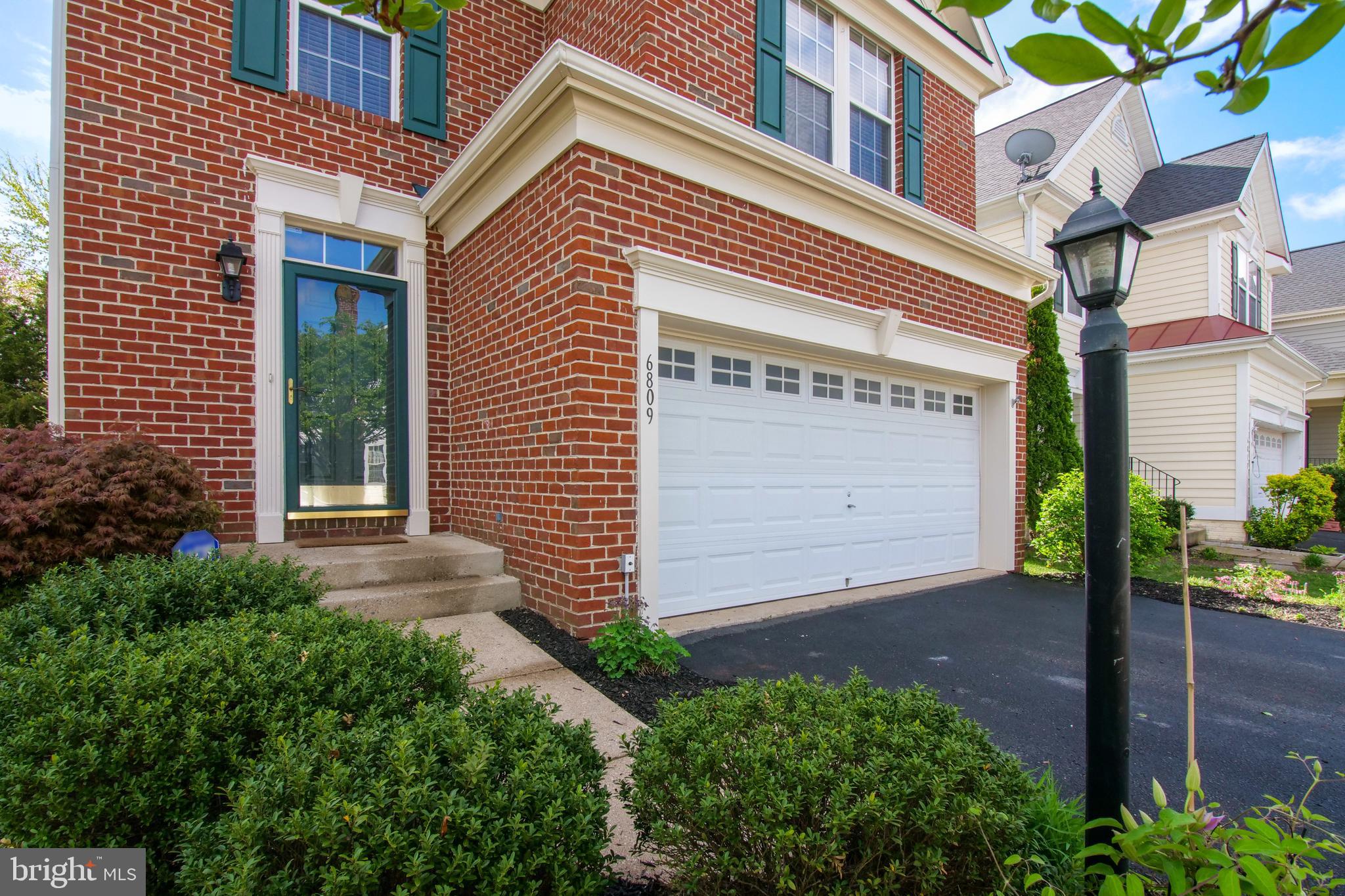 VILLAGES AT HAYMARKET - Residential