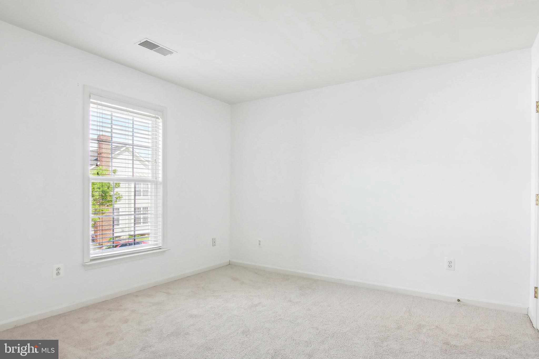 VILLAGES AT HAYMARKET - Residential