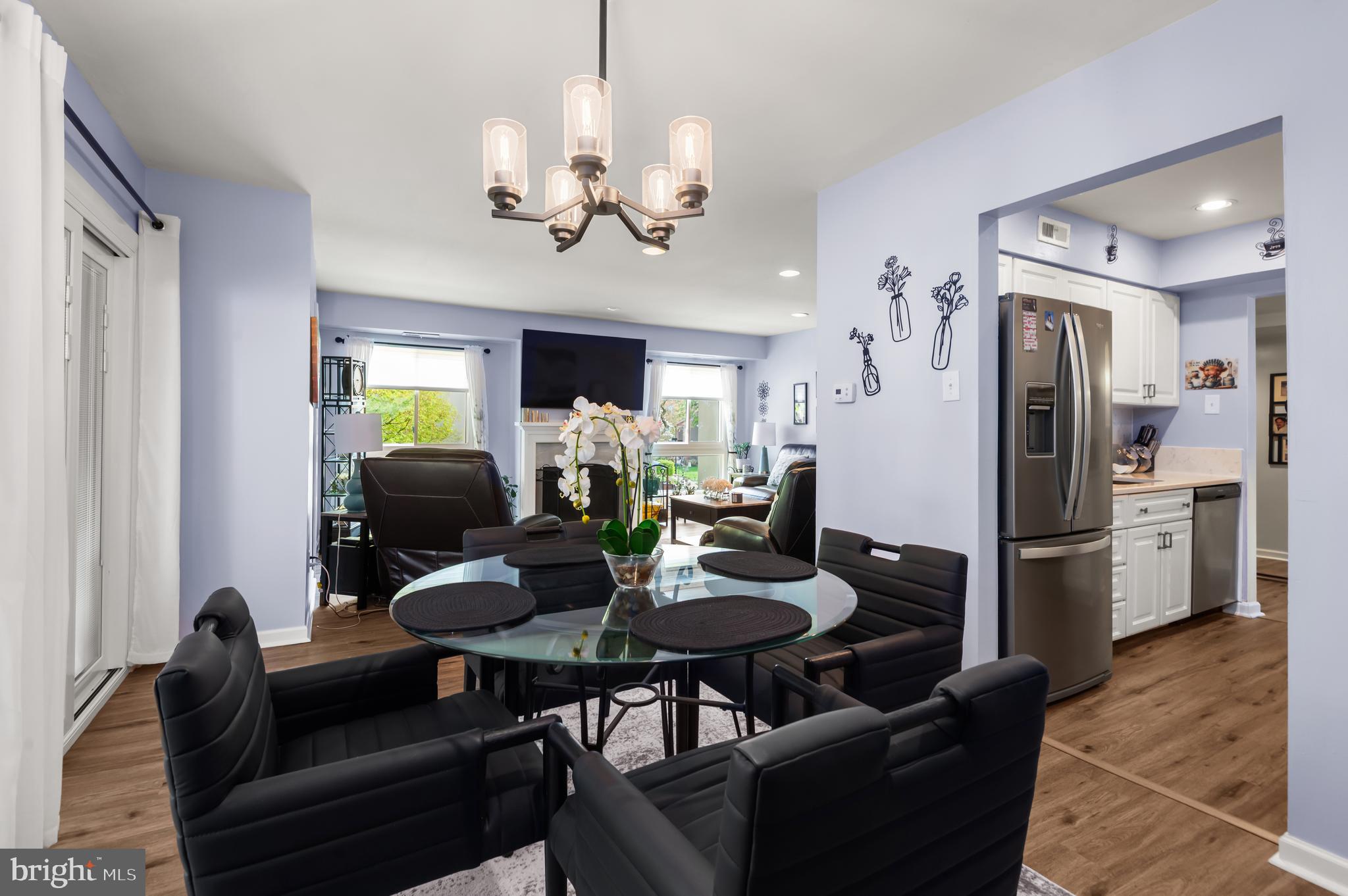 5025 S CONVENT LANE J