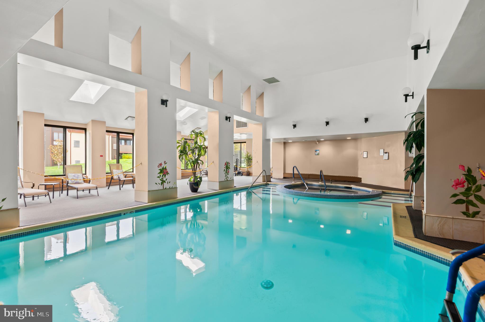 BAKERS BAY CONDOMINIUMS - Residential