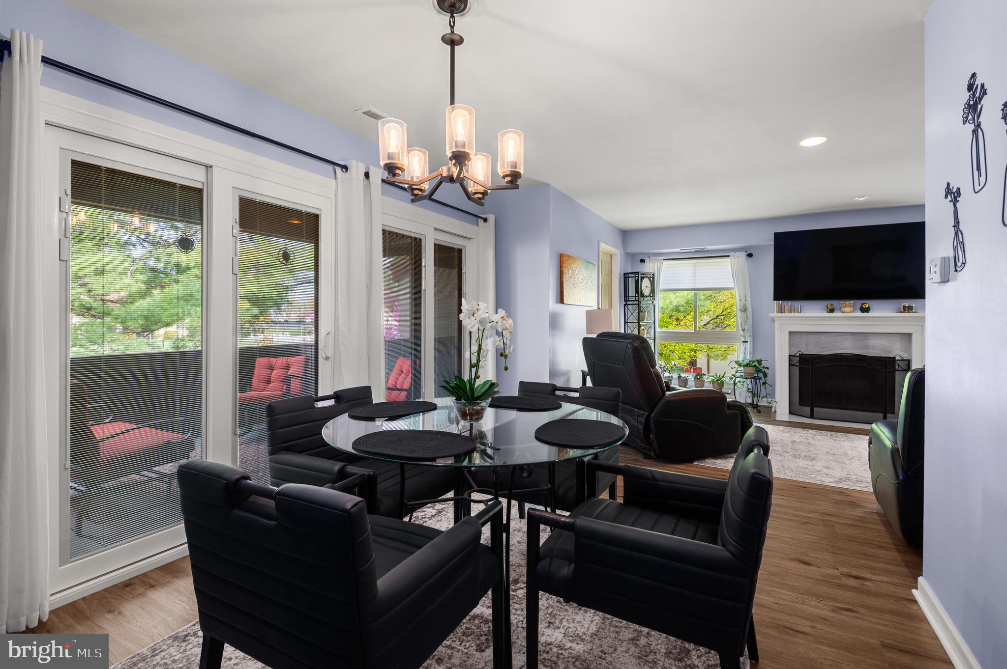 BAKERS BAY CONDOMINIUMS - Residential