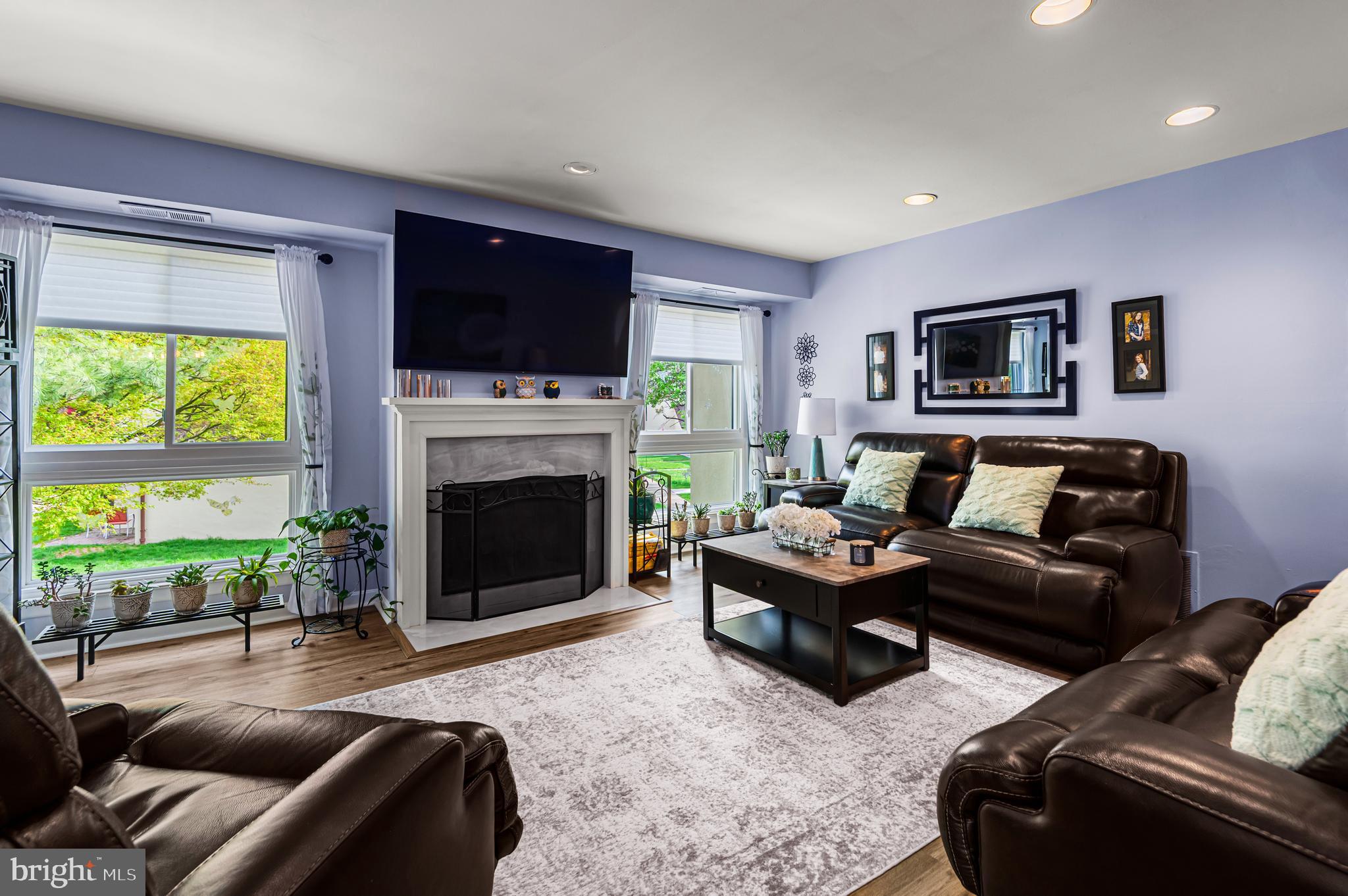 5025 S CONVENT LANE J