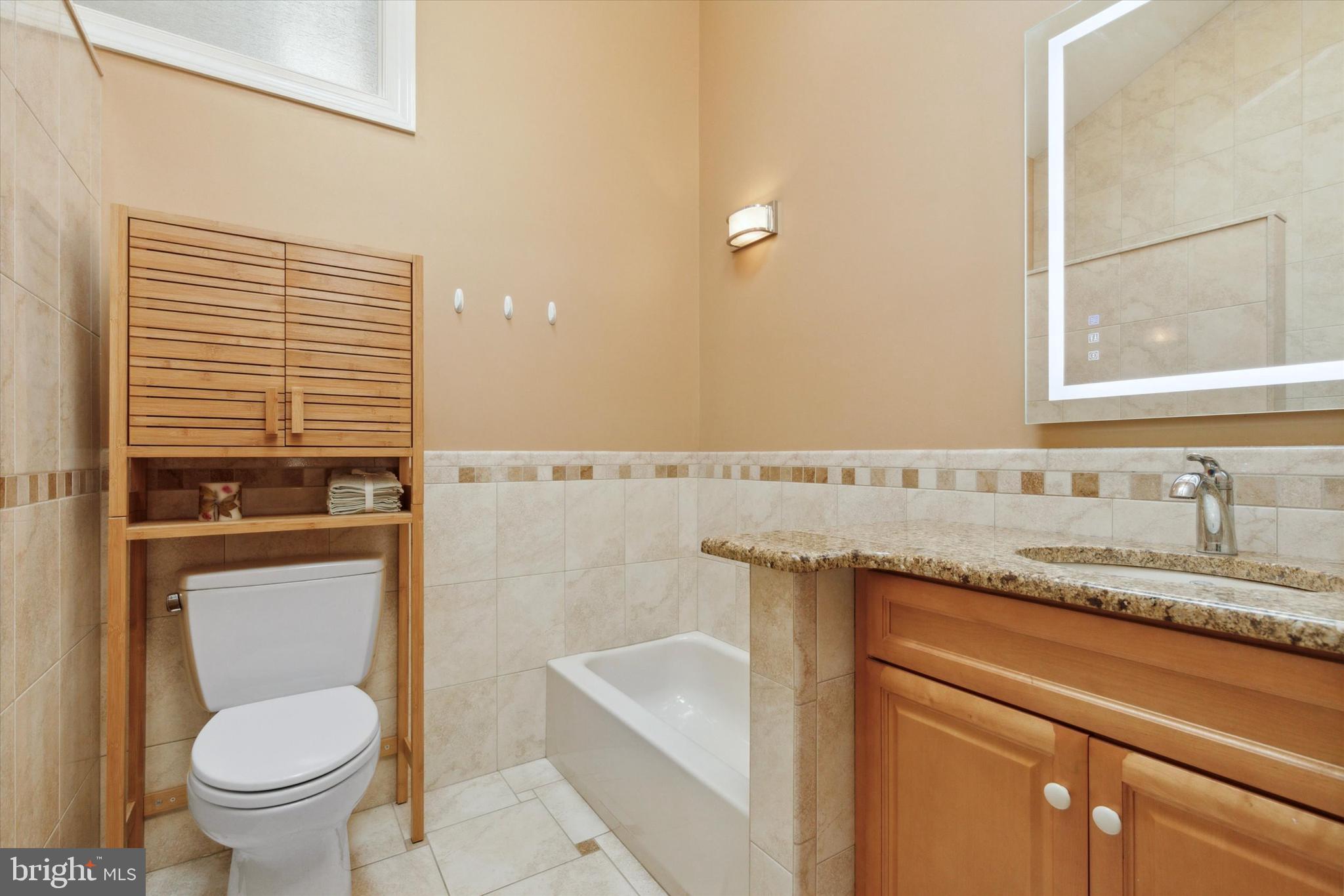 FOX HOLLOW - Residential