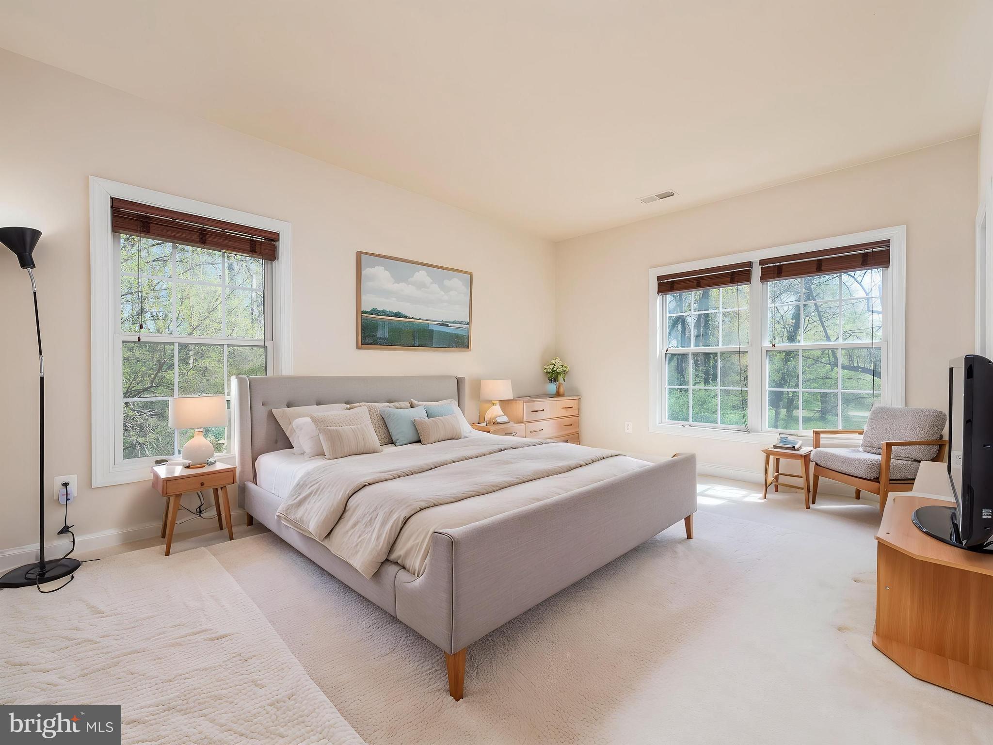 ASHTON MANOR - Residential