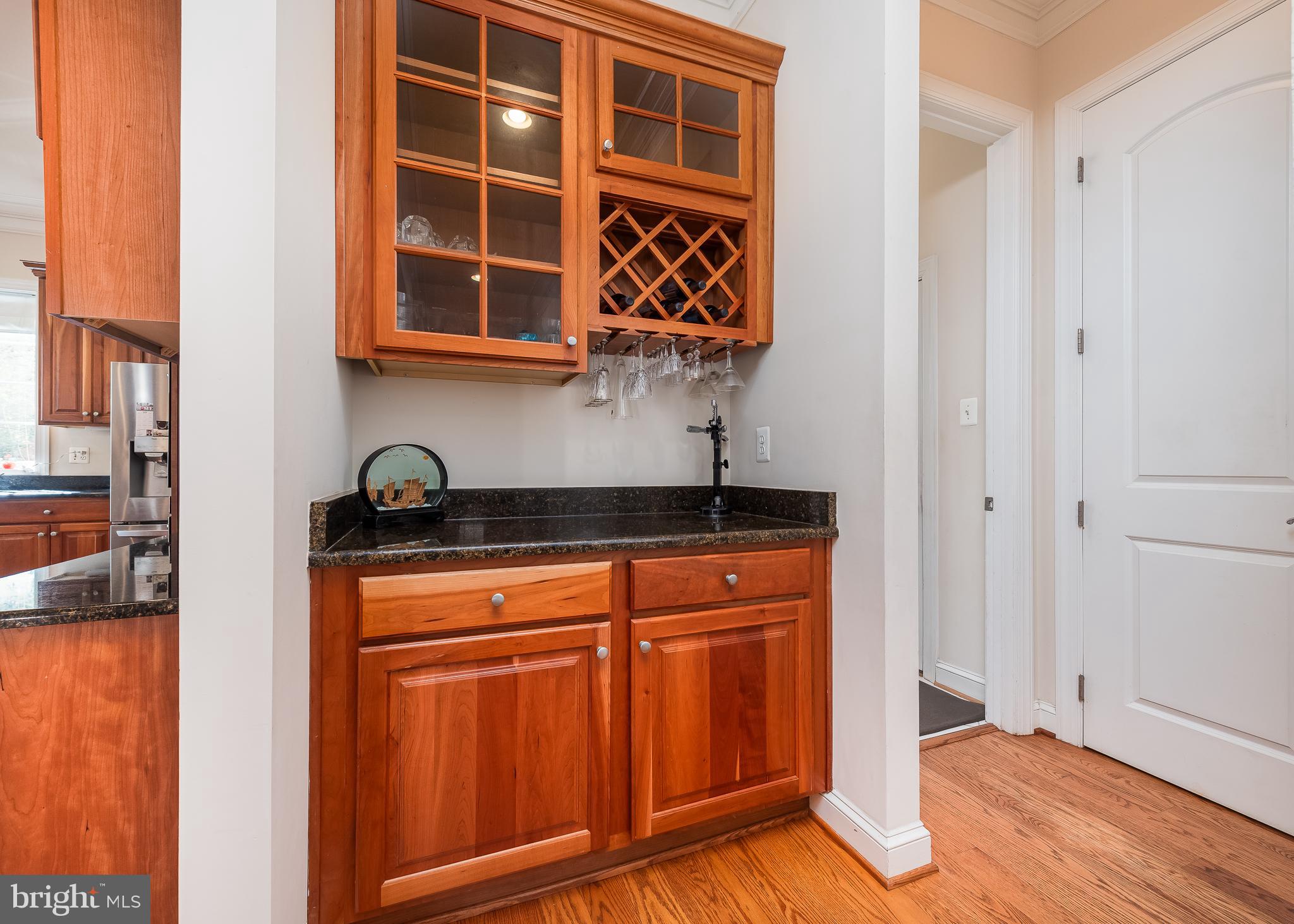 ASHTON MANOR - Residential