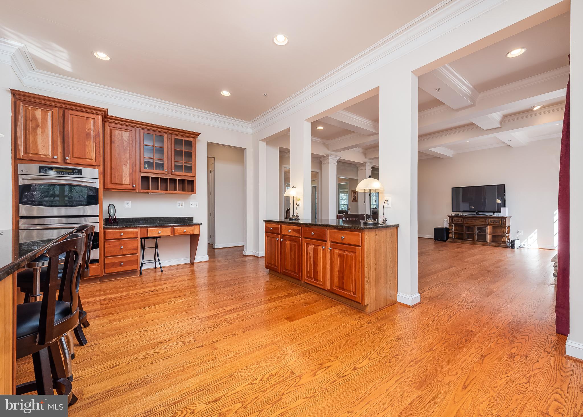 ASHTON MANOR - Residential