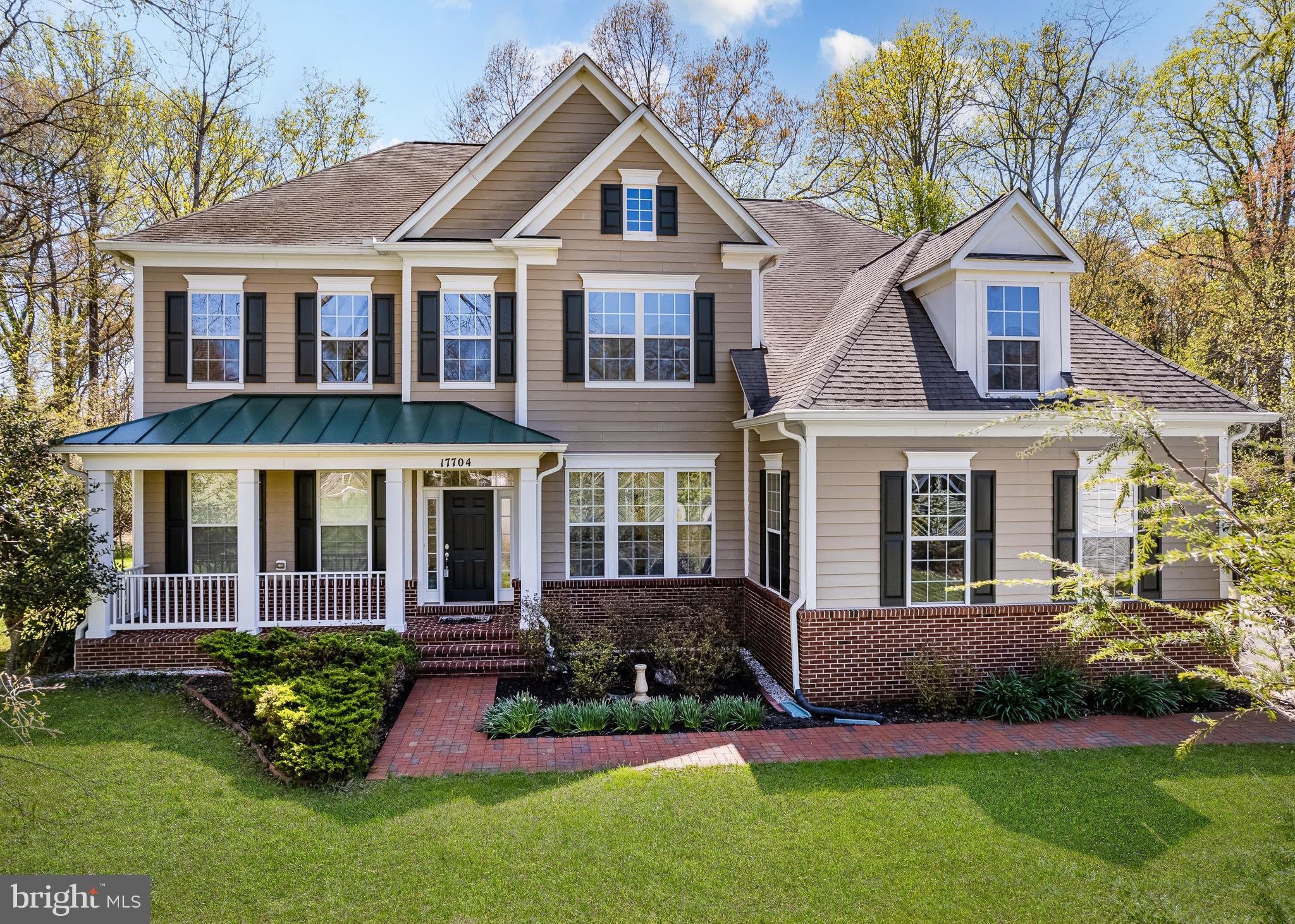 ASHTON MANOR - Residential