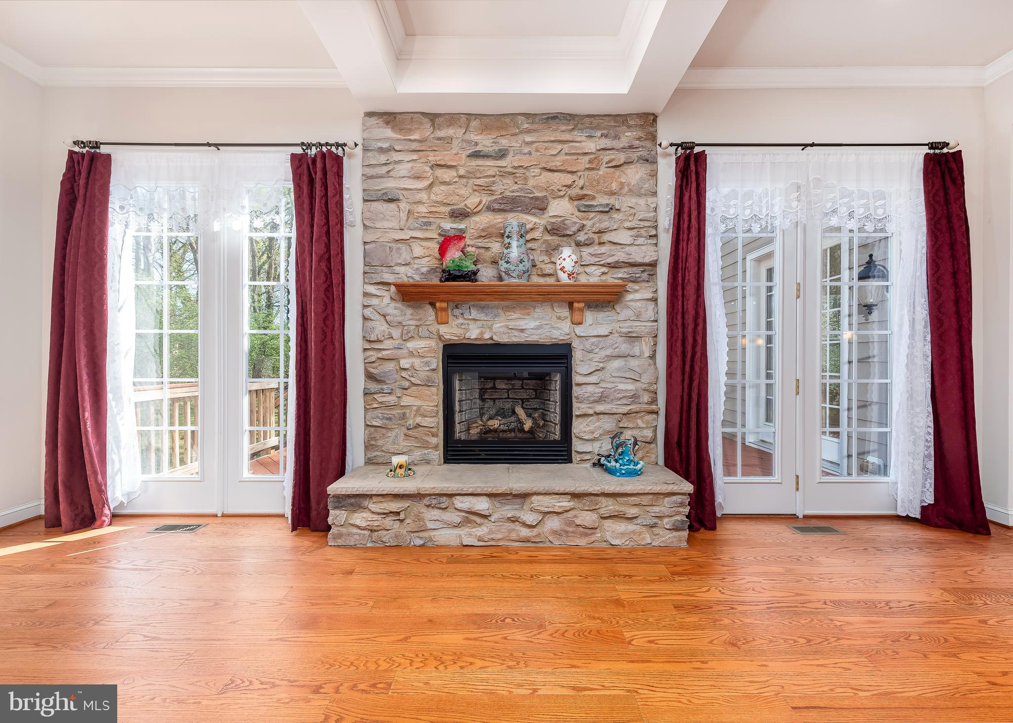 ASHTON MANOR - Residential