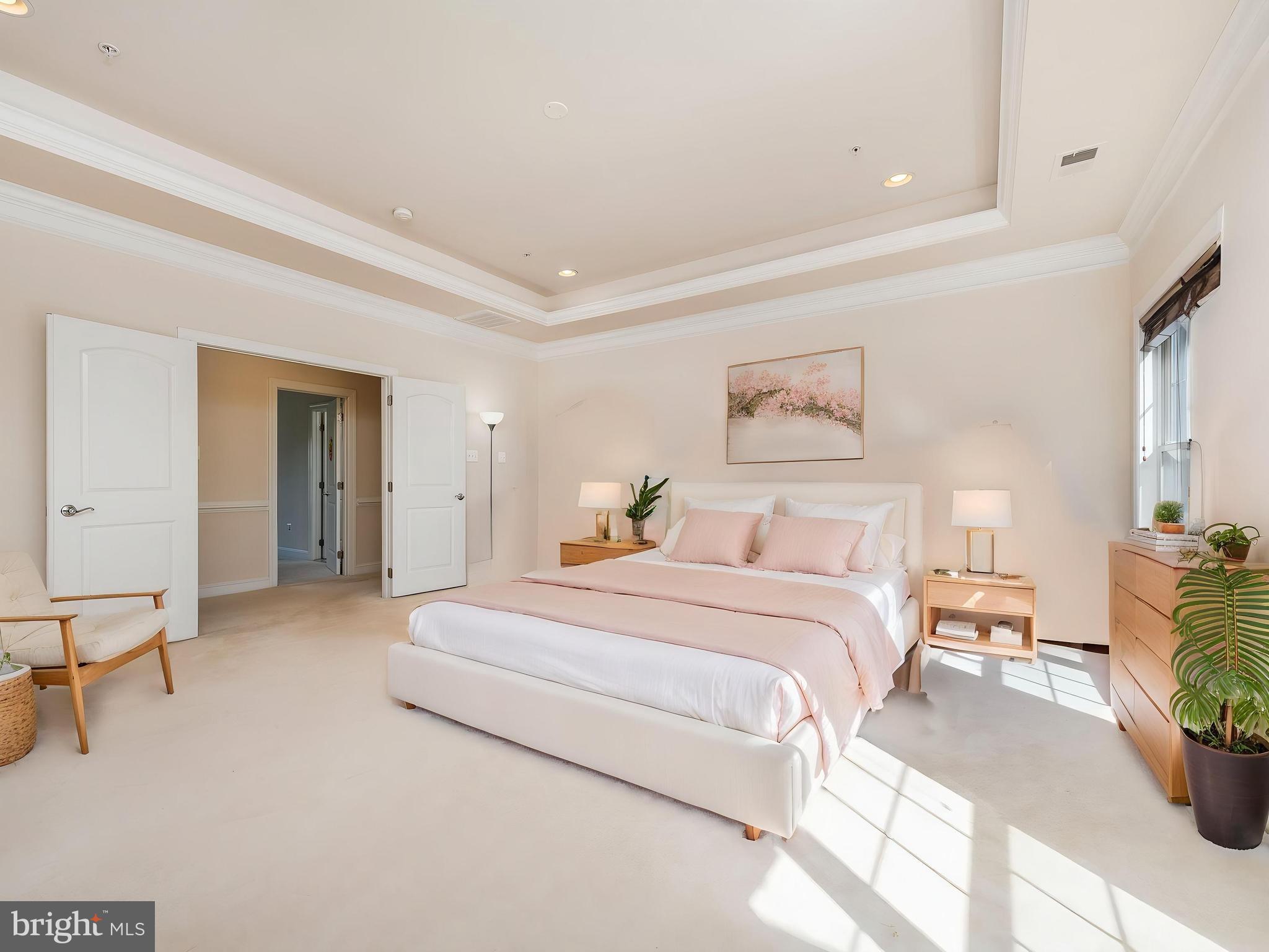 ASHTON MANOR - Residential