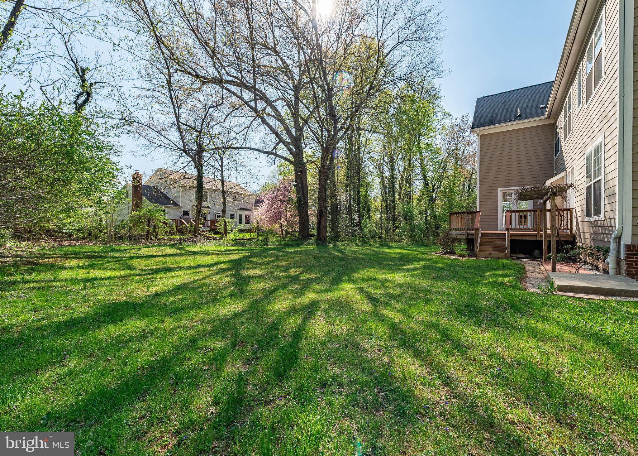 ASHTON MANOR - Residential