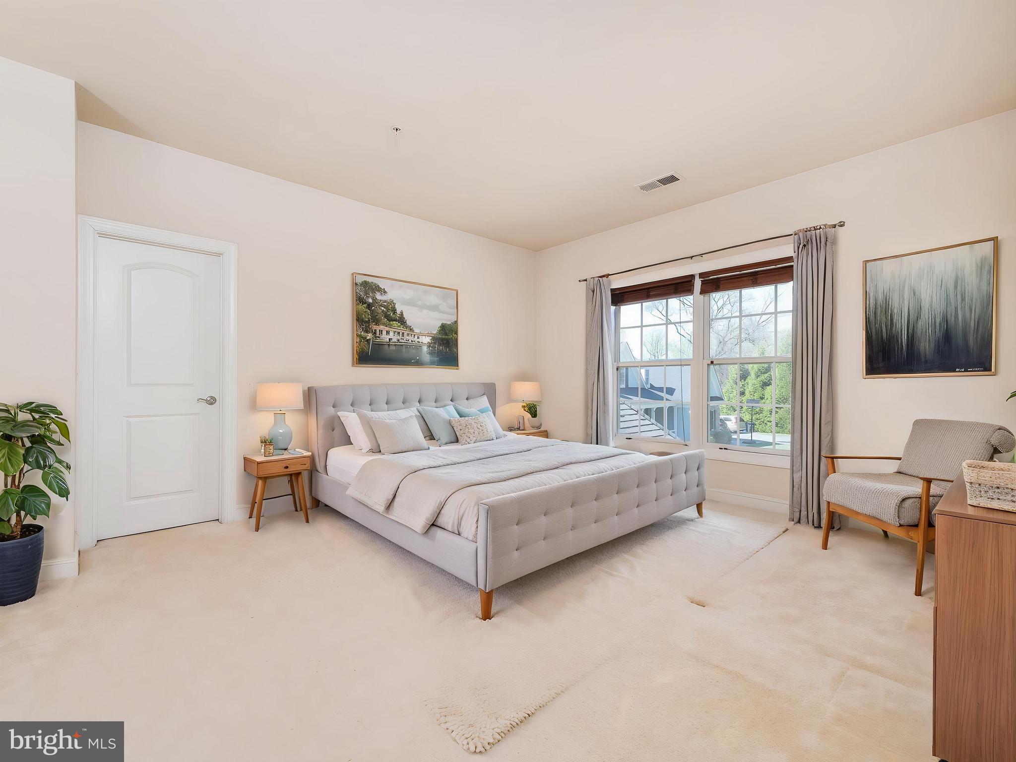 ASHTON MANOR - Residential