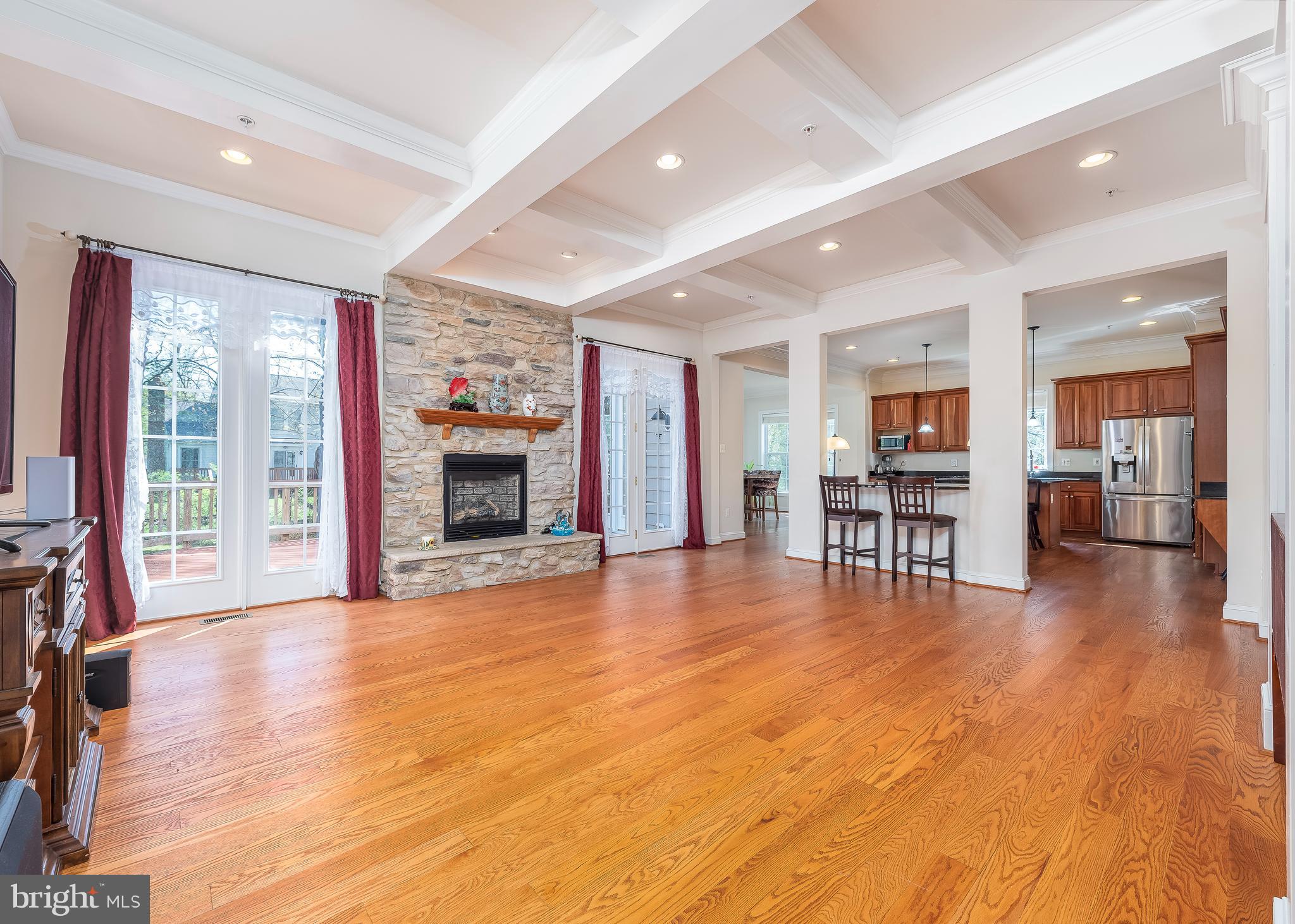 ASHTON MANOR - Residential