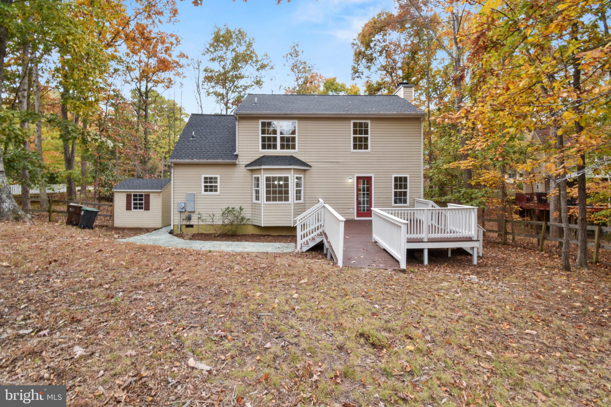 LAKE MONTICELLO - Residential