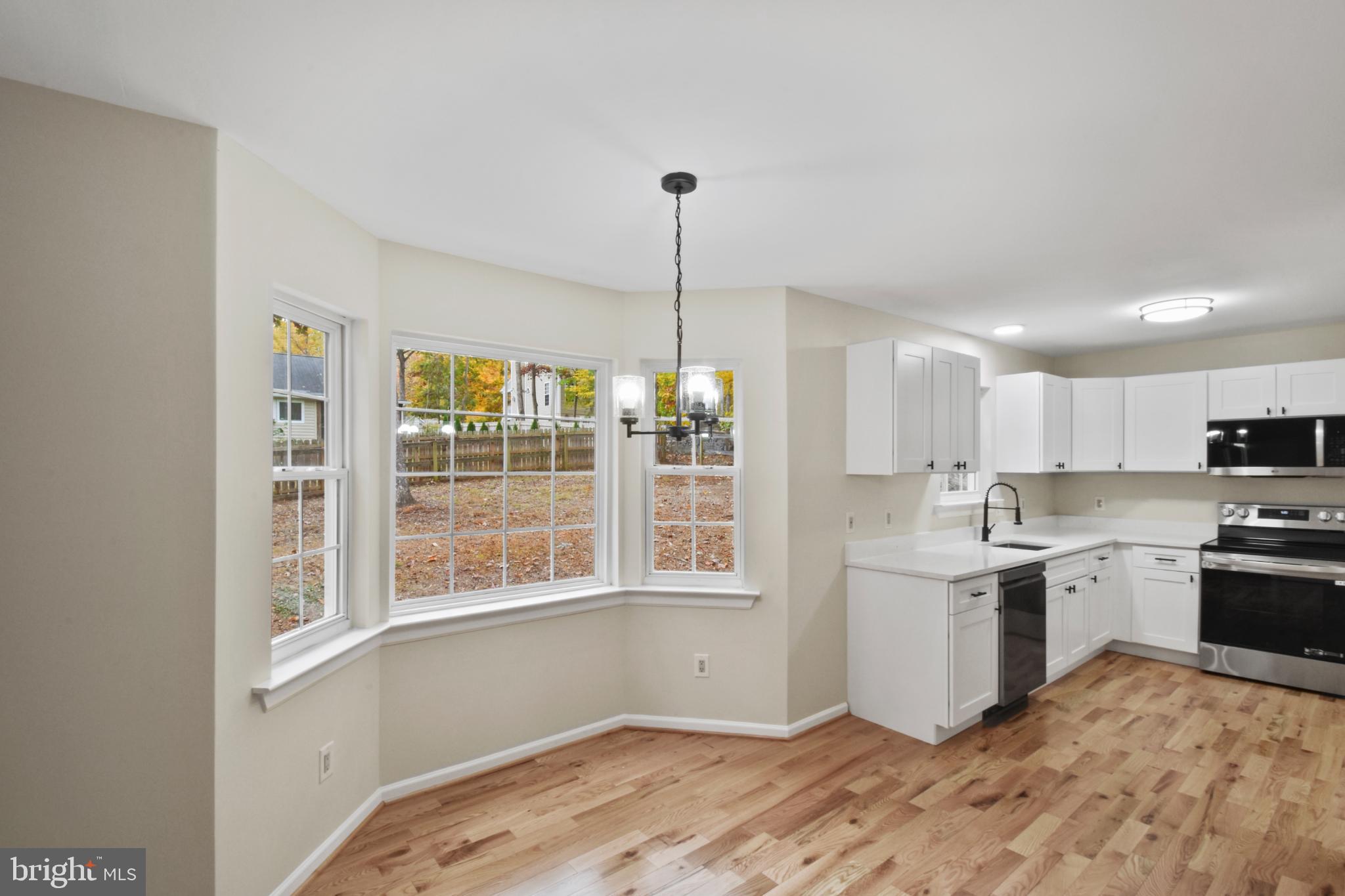 LAKE MONTICELLO - Residential