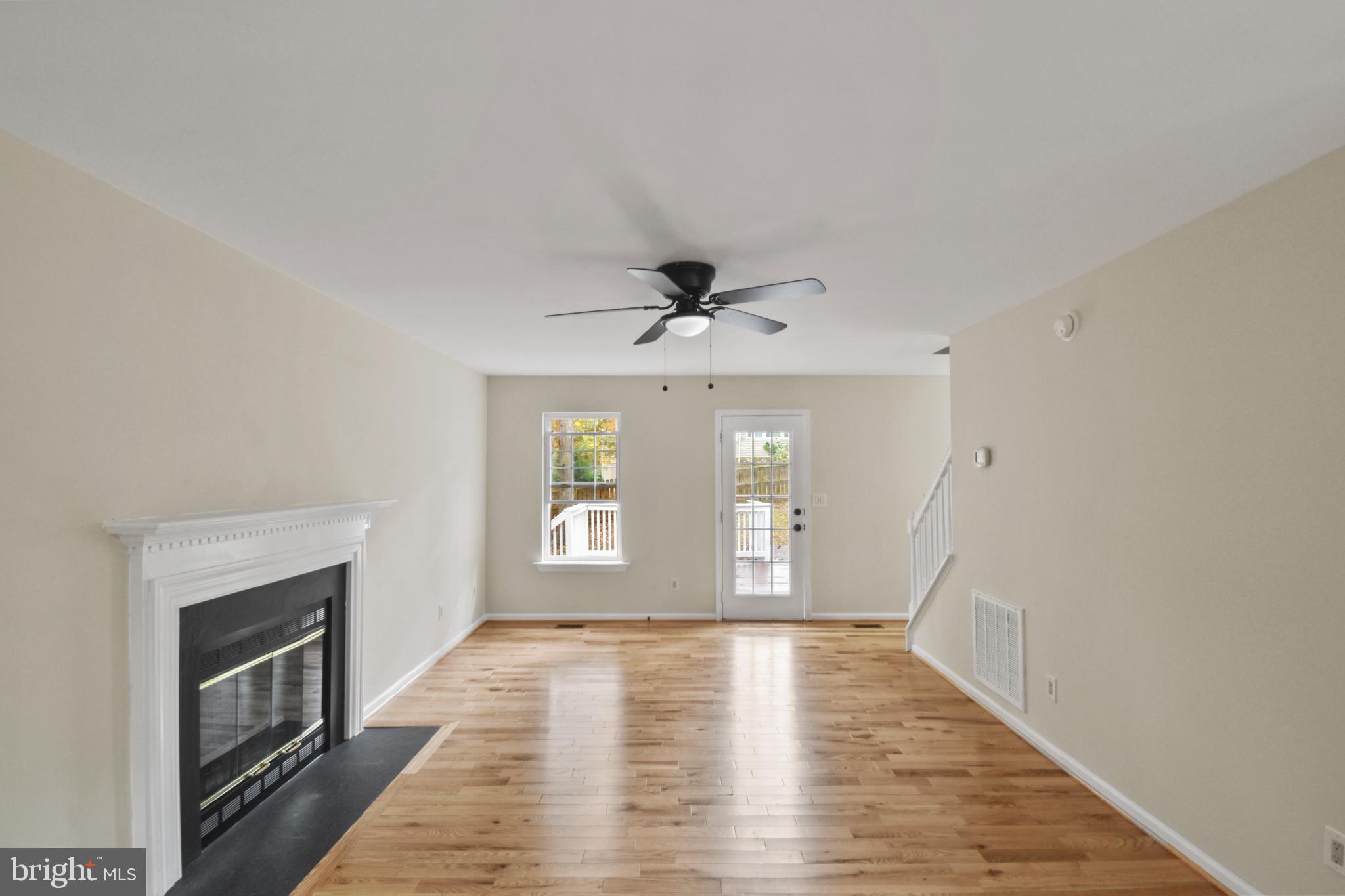 LAKE MONTICELLO - Residential