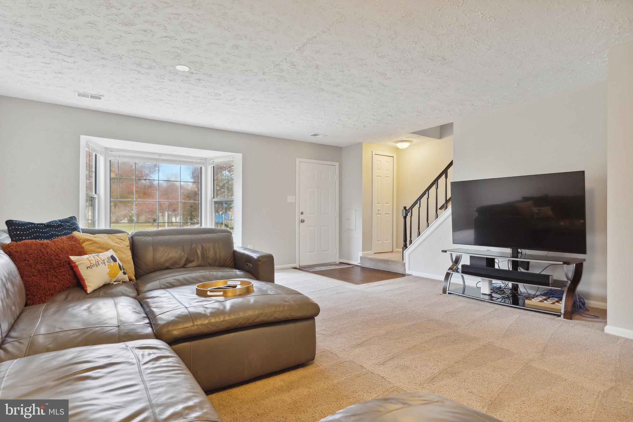 ST CHARLES SUB - HAMPSHIRE - Residential