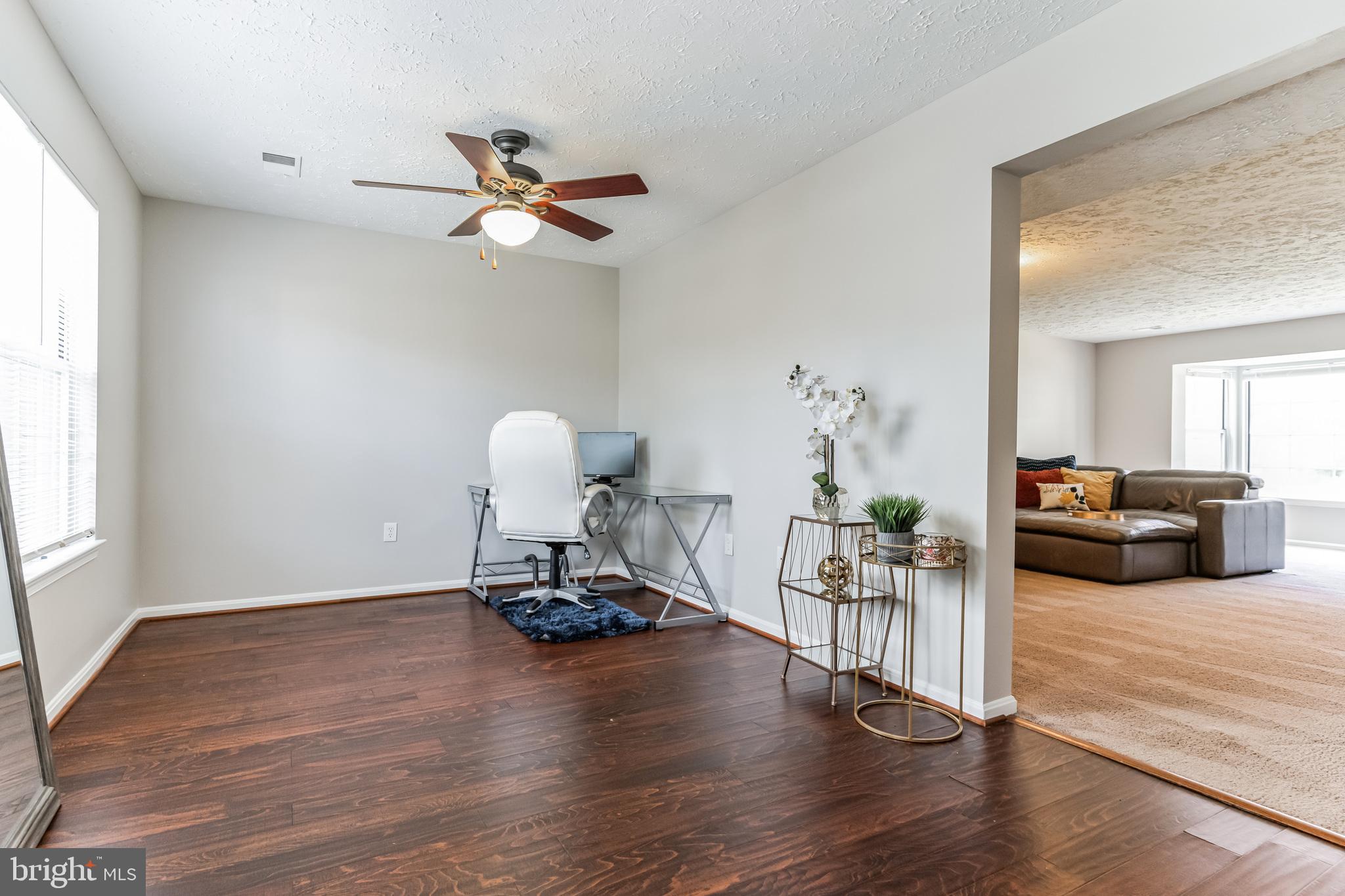 ST CHARLES SUB - HAMPSHIRE - Residential