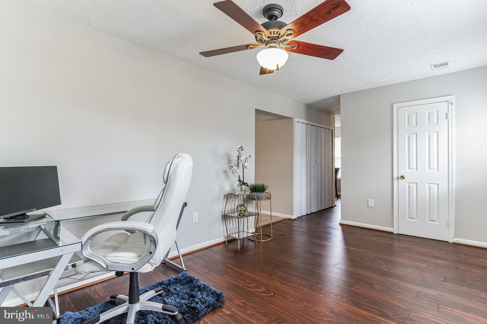 ST CHARLES SUB - HAMPSHIRE - Residential