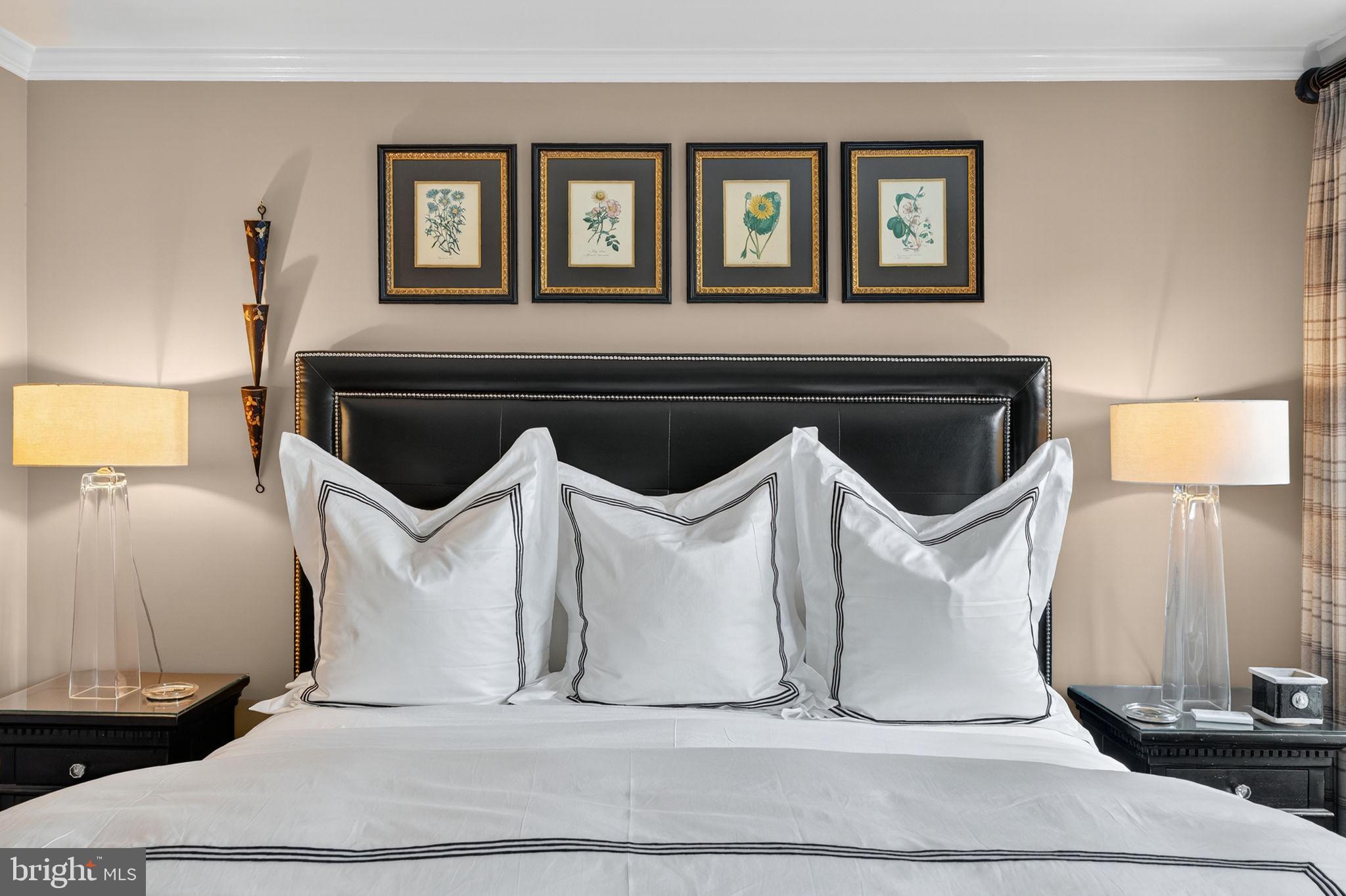 MIDDLEBURG - Residential