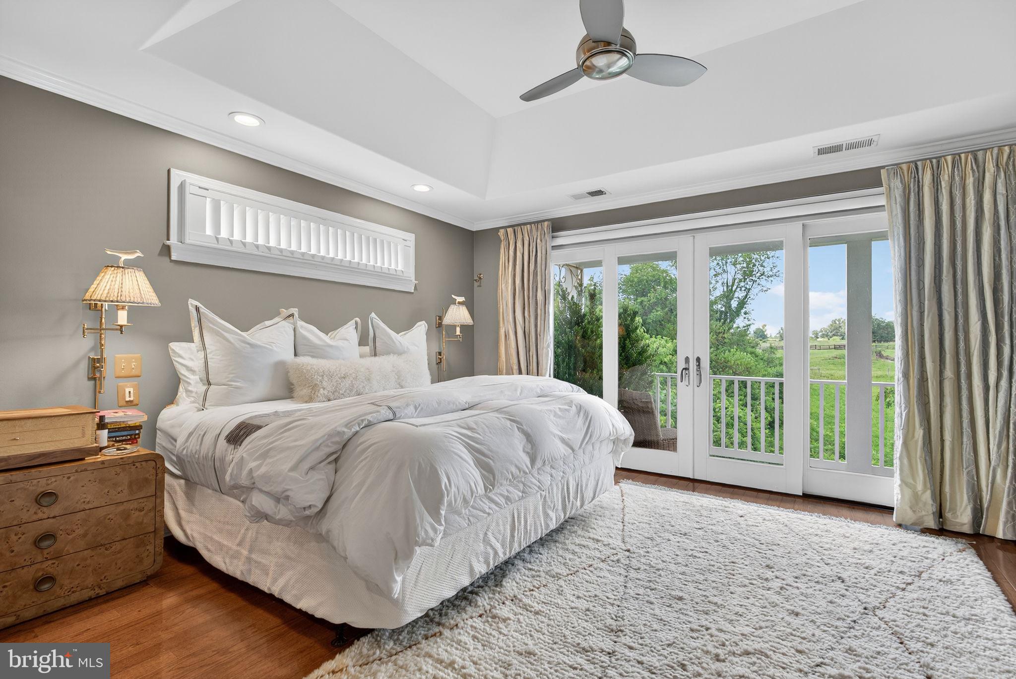 MIDDLEBURG - Residential