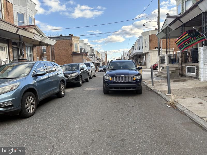 KENSINGTON - Residential