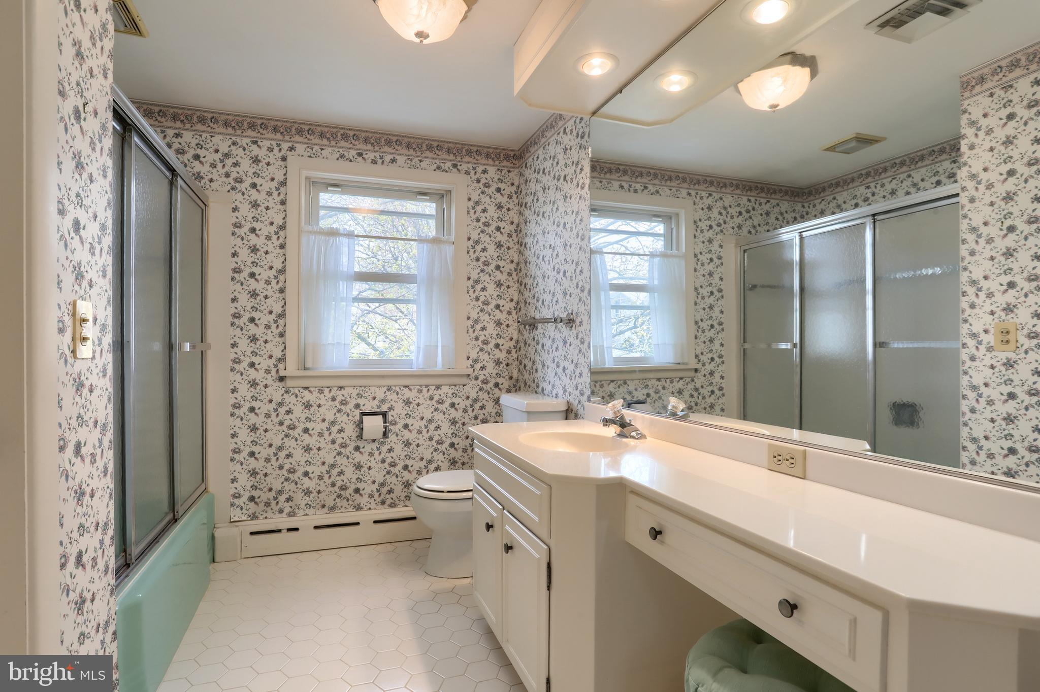 HERSHEY VILLAGE - Residential