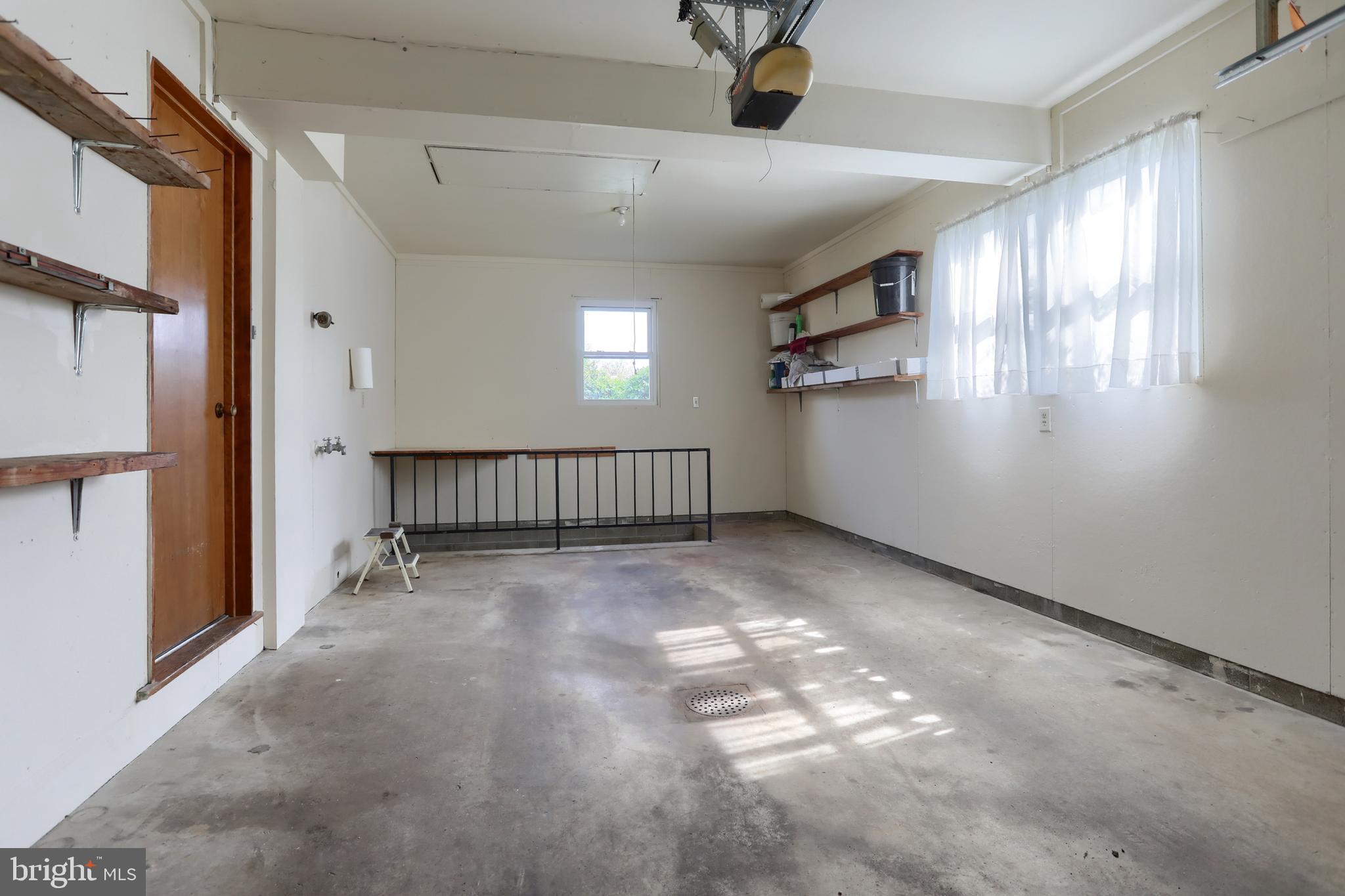 HERSHEY VILLAGE - Residential