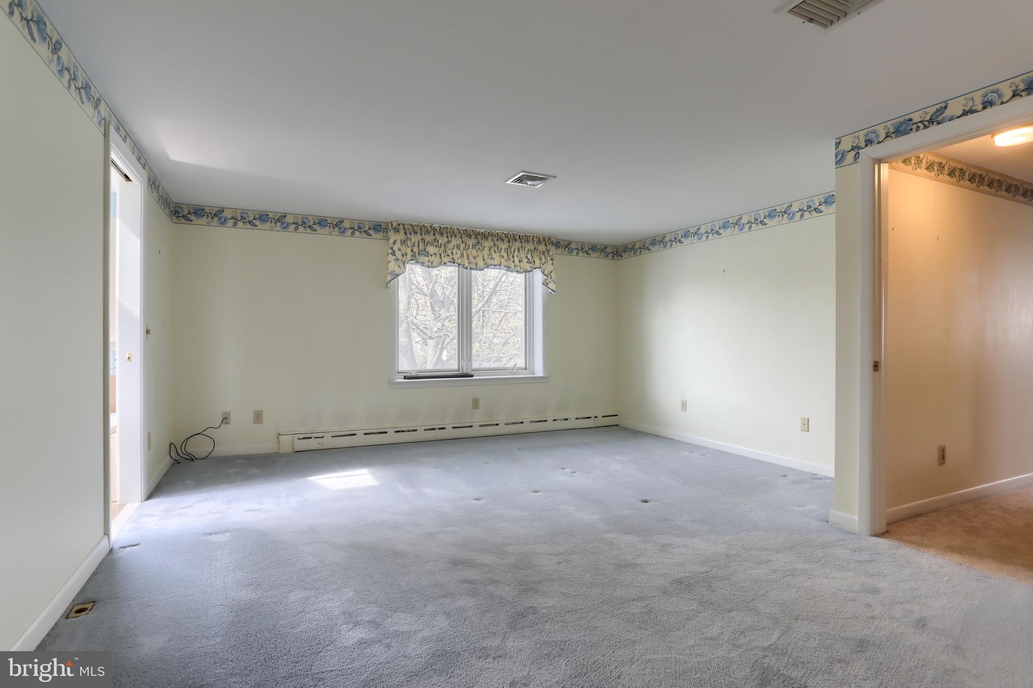 HERSHEY VILLAGE - Residential