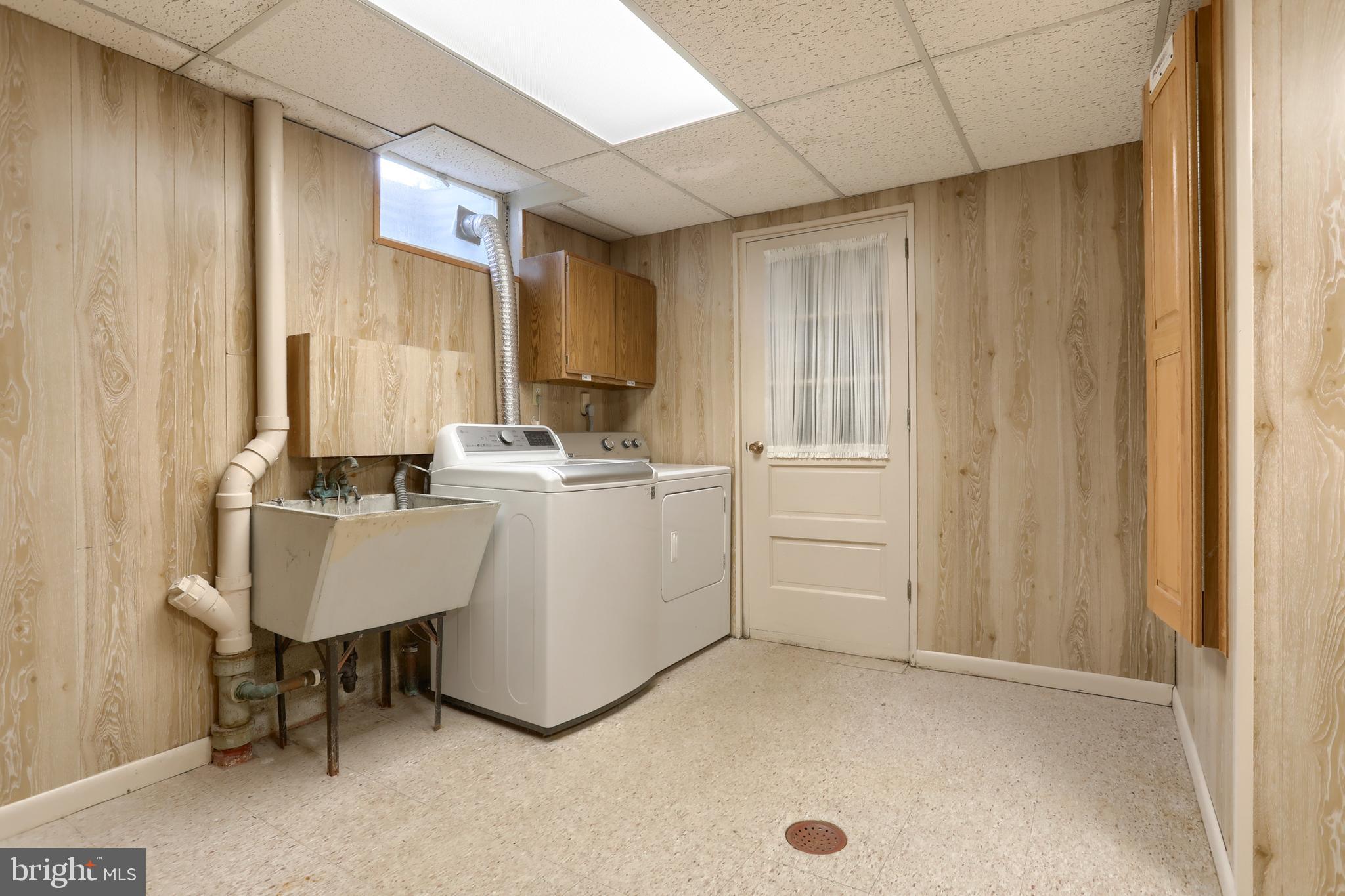 HERSHEY VILLAGE - Residential