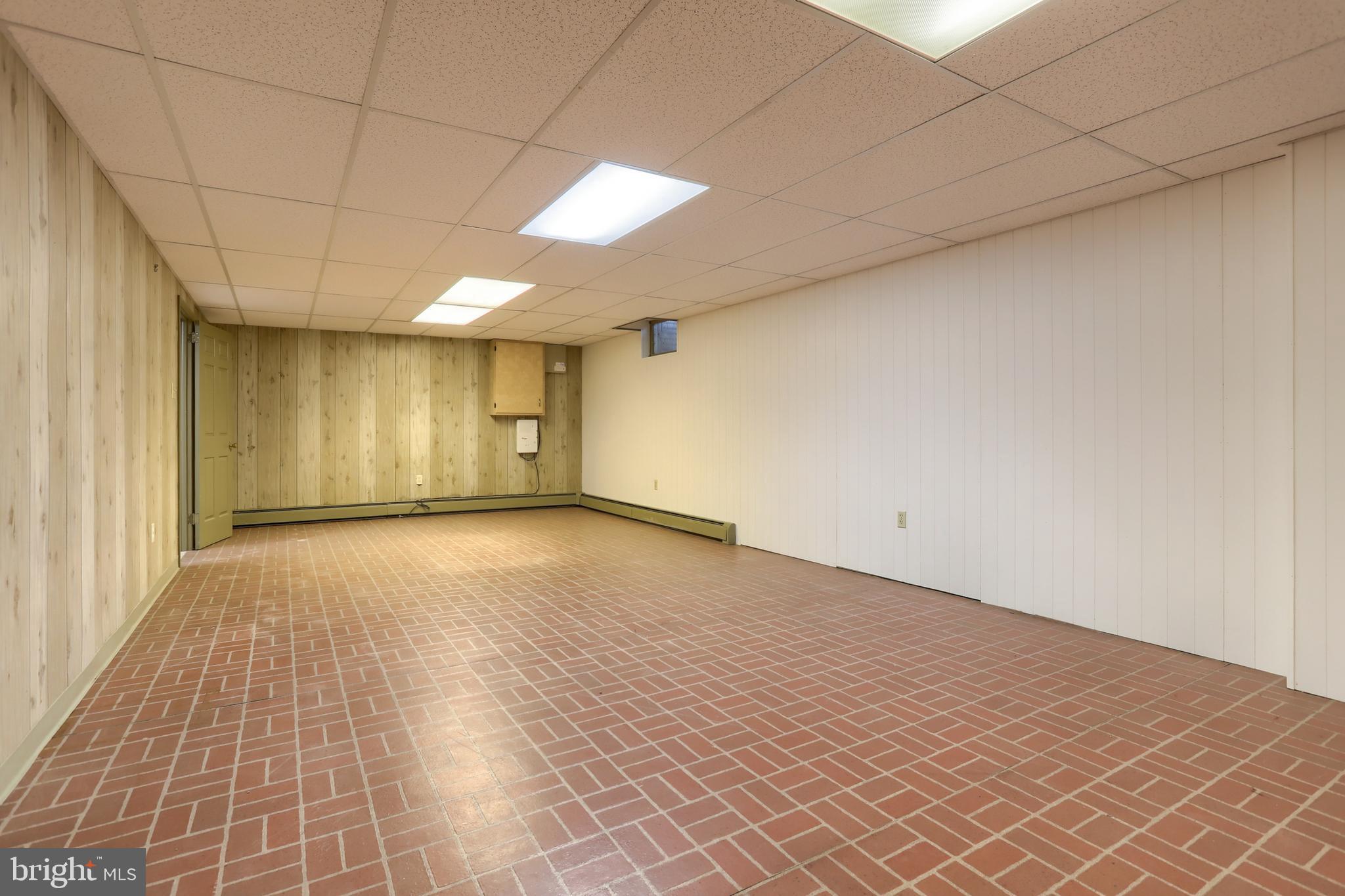 HERSHEY VILLAGE - Residential