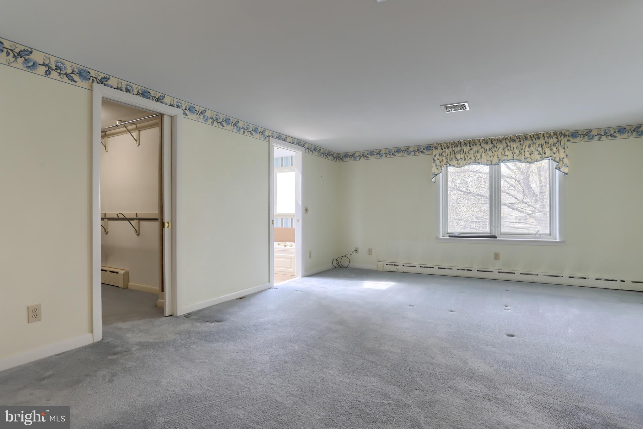 HERSHEY VILLAGE - Residential