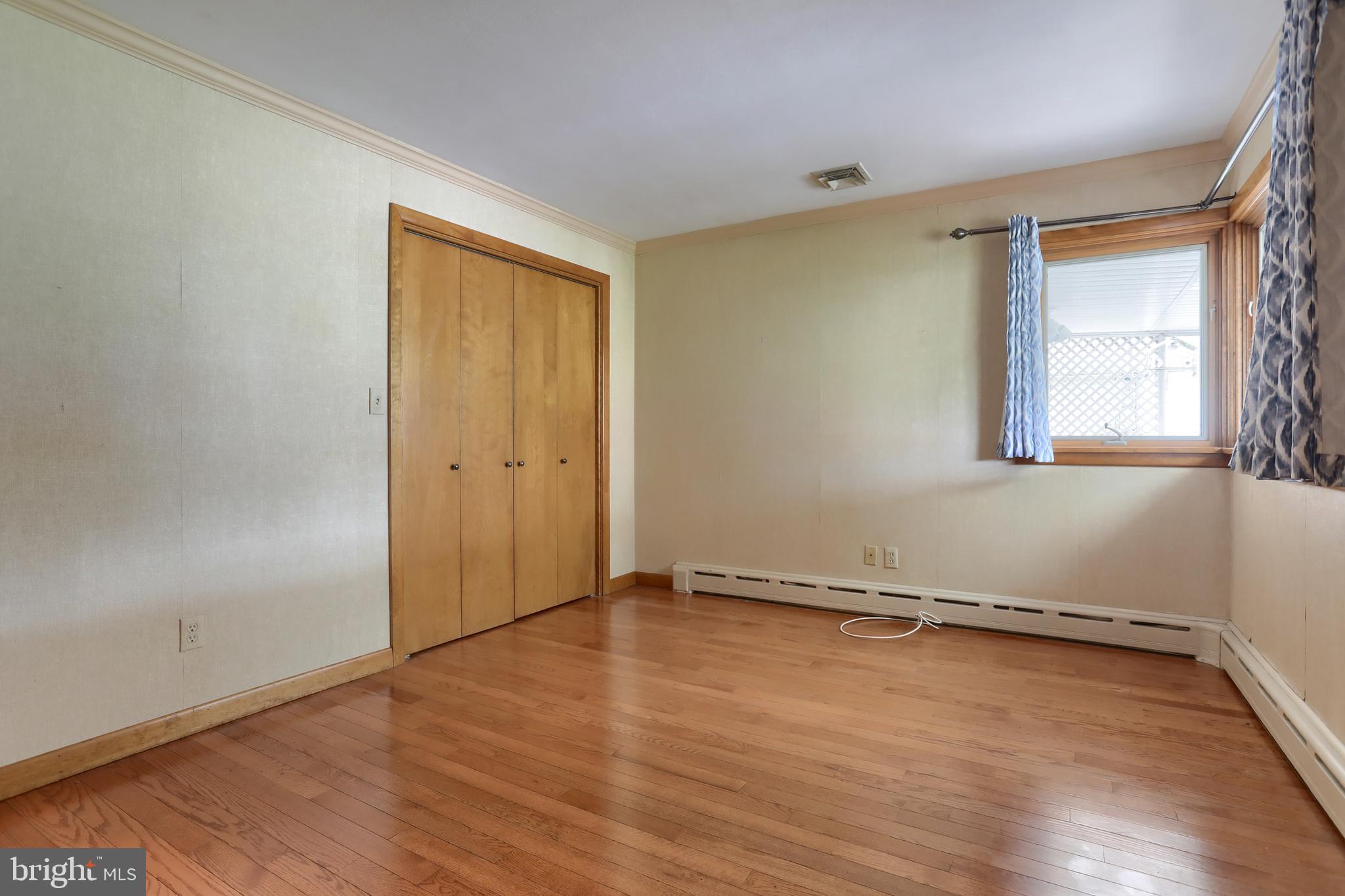 HERSHEY VILLAGE - Residential