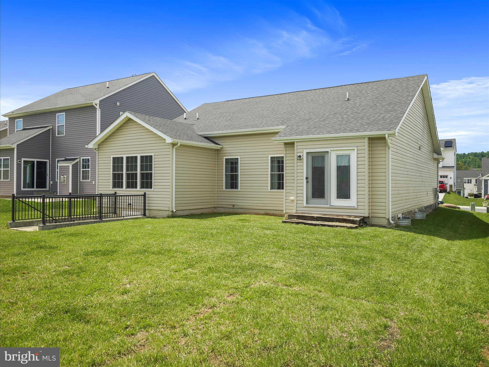 RED HILL - Residential Lease