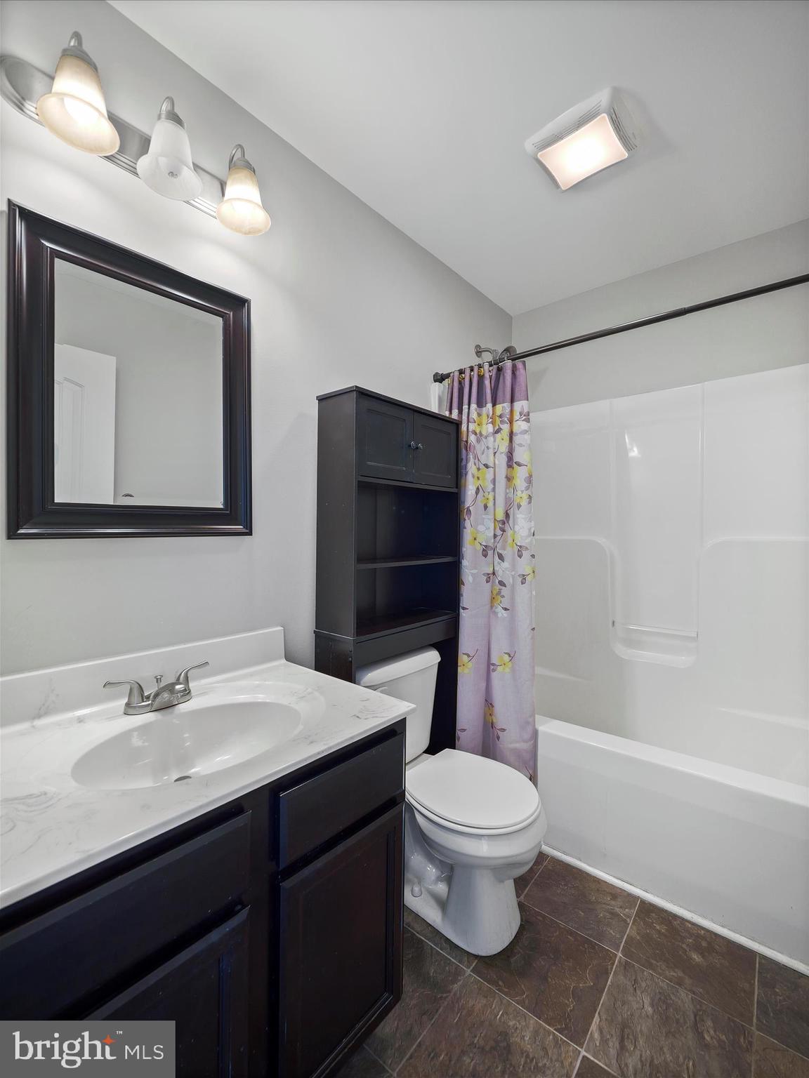 RED HILL - Residential Lease