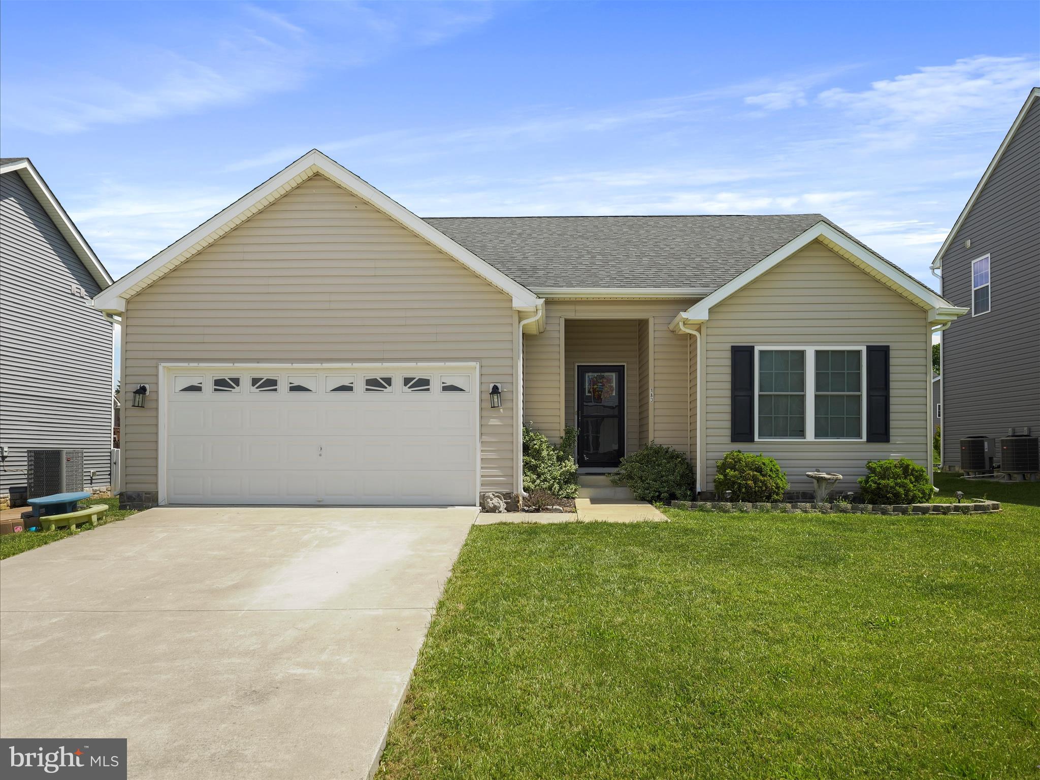 RED HILL - Residential Lease