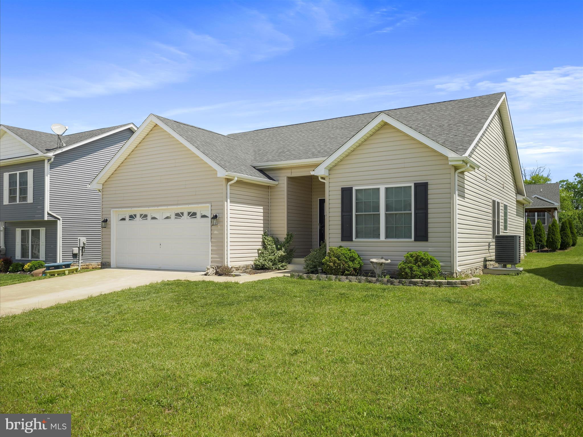 RED HILL - Residential Lease