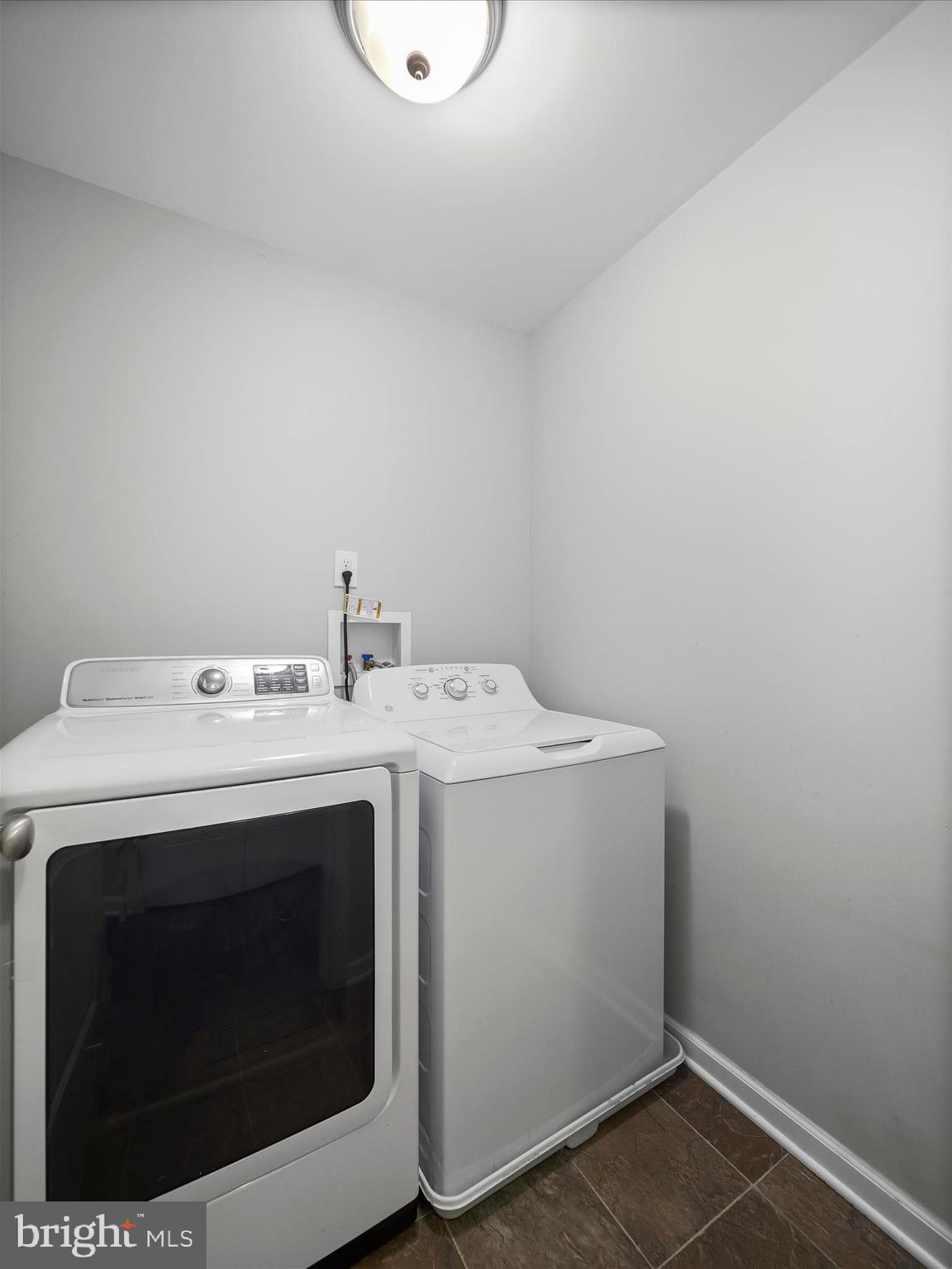 RED HILL - Residential Lease