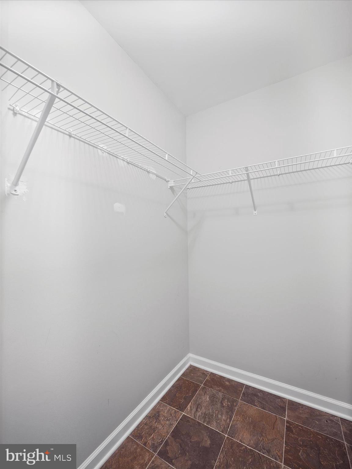 RED HILL - Residential Lease