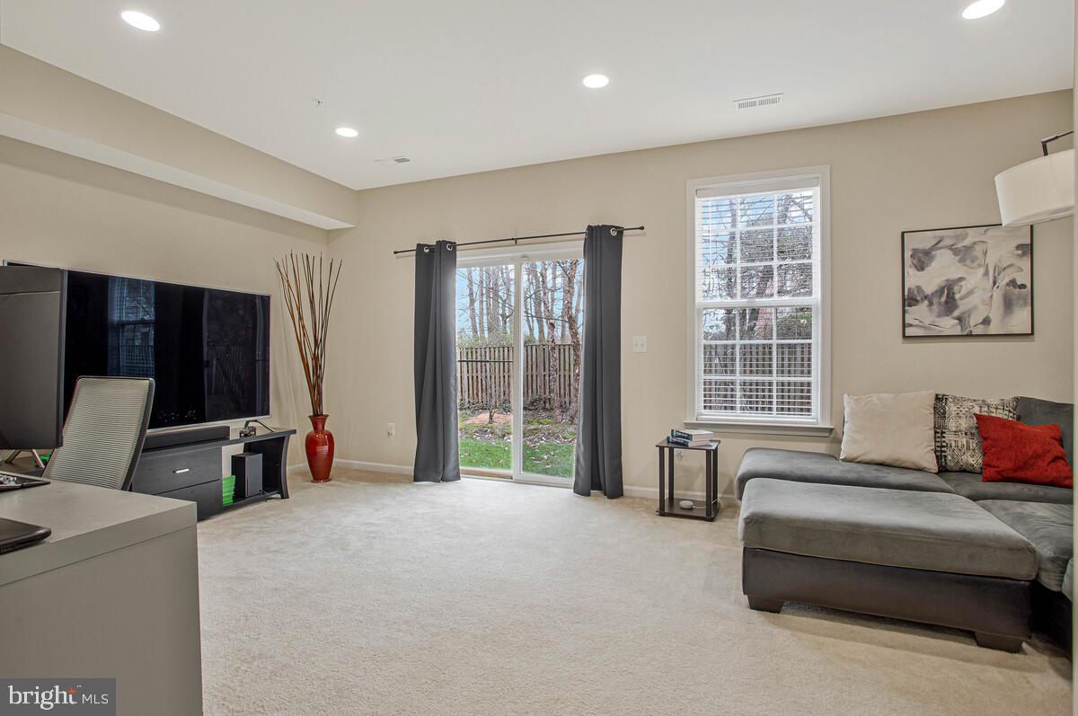 POND VIEW - Residential