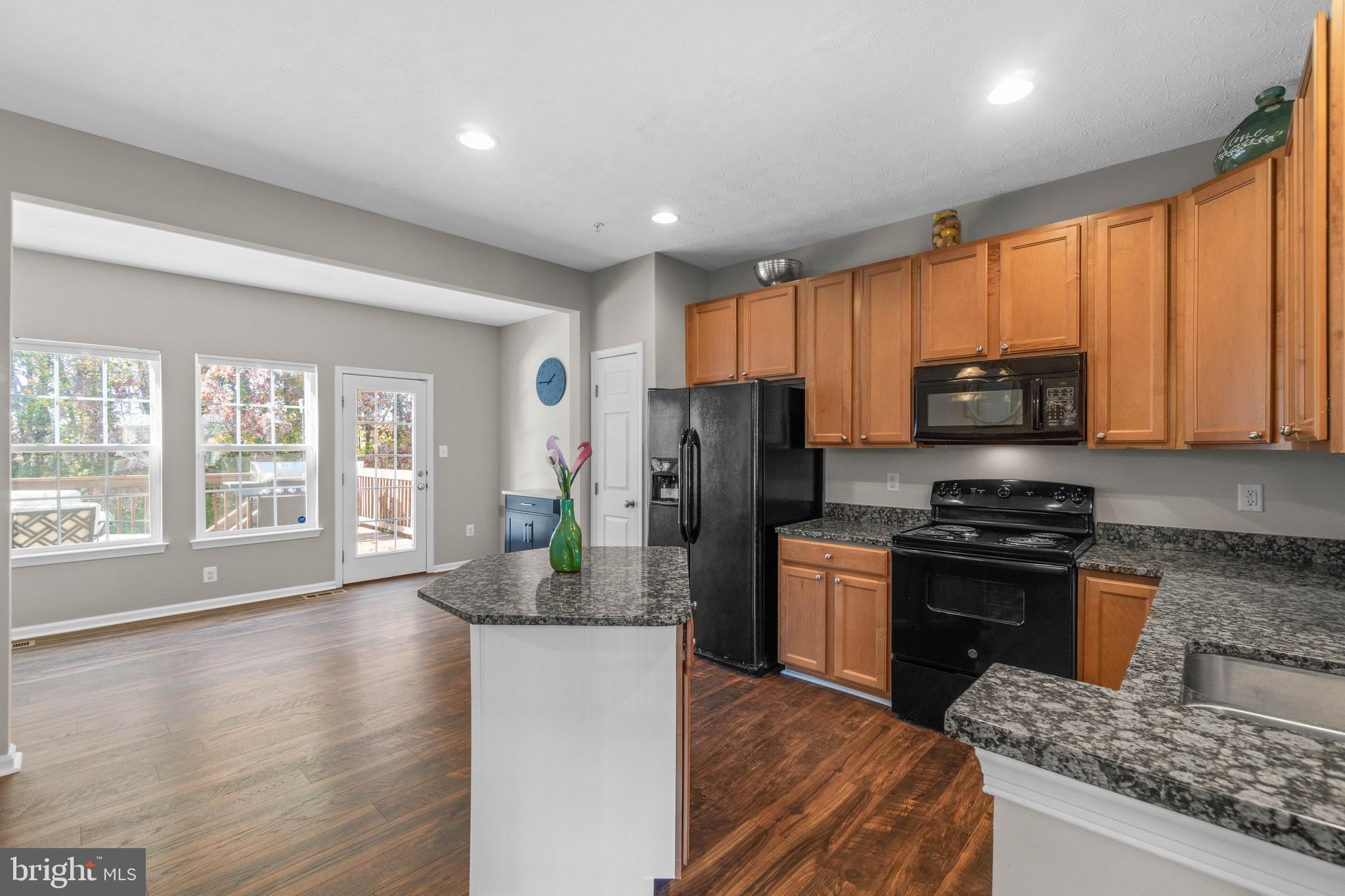 TANYARD SPRINGS - Residential