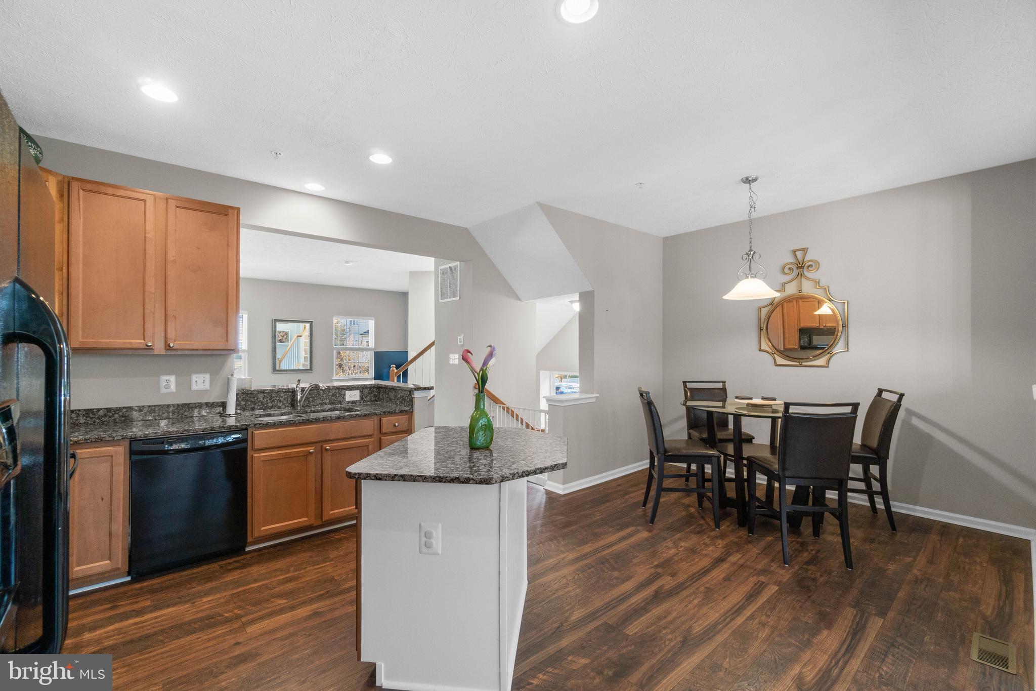 TANYARD SPRINGS - Residential