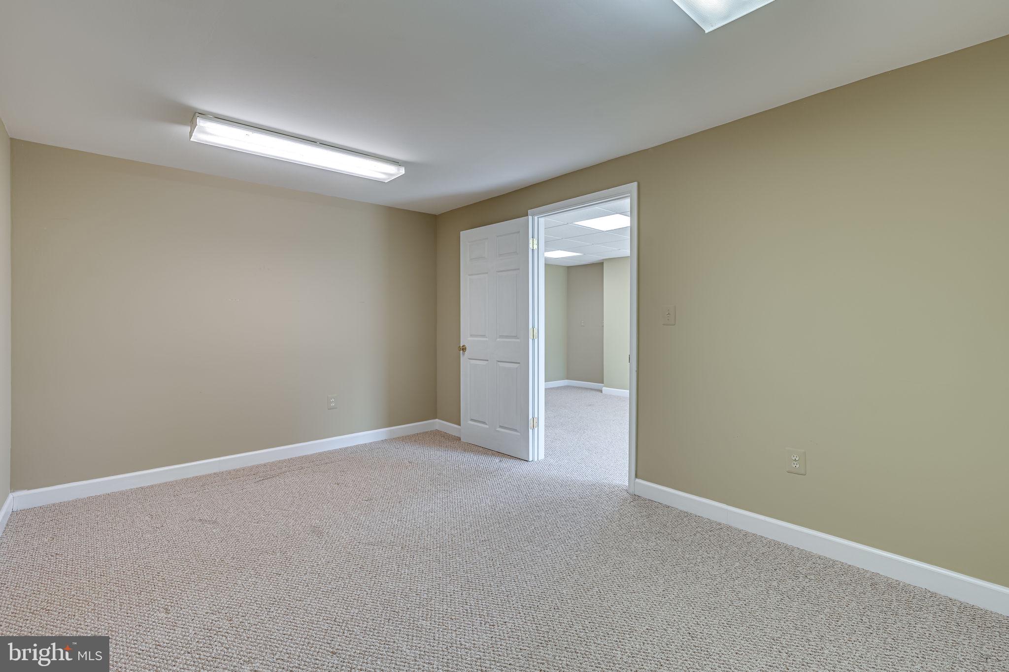 CALVERT ESTATES - Residential