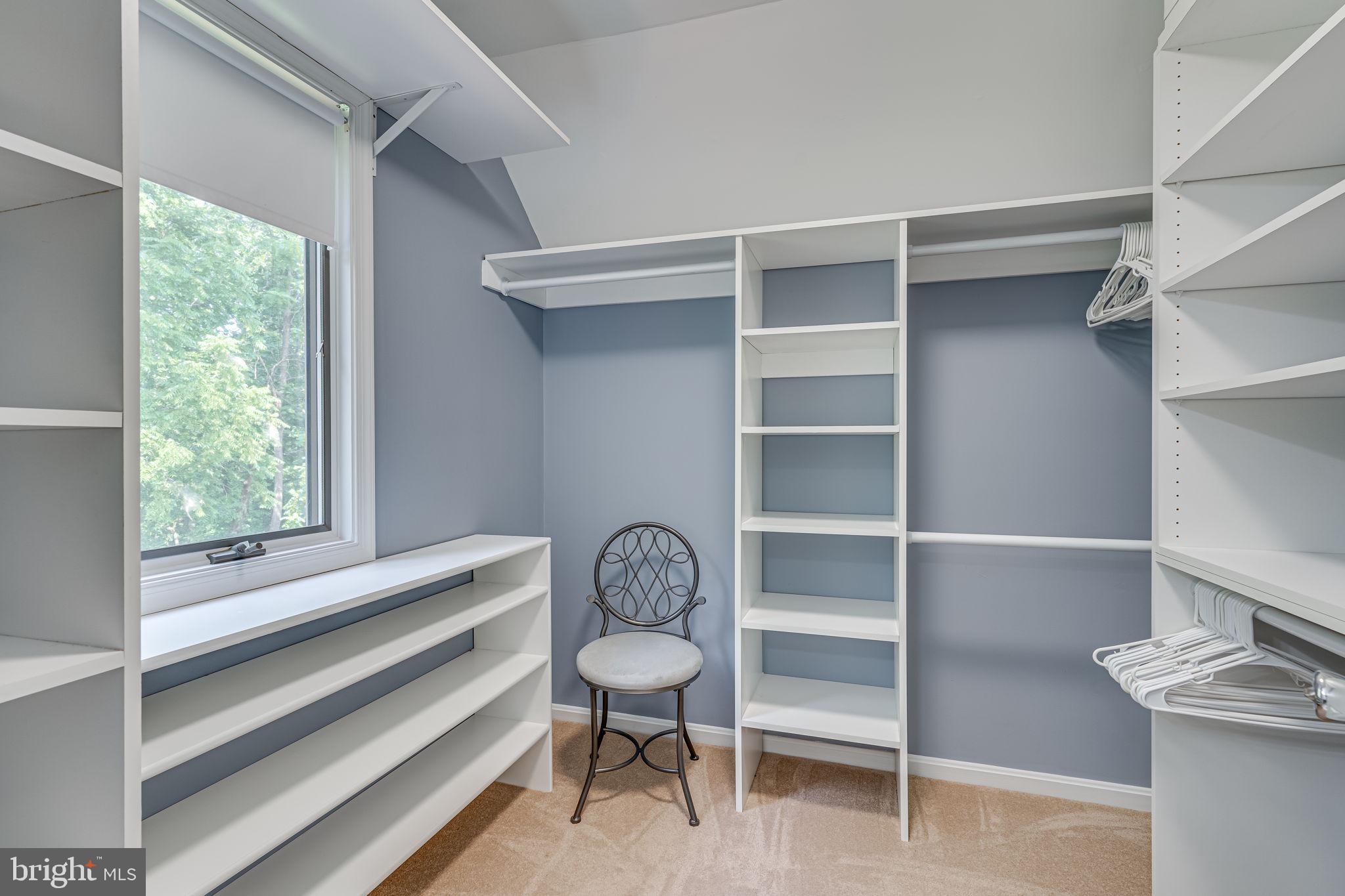 CALVERT ESTATES - Residential