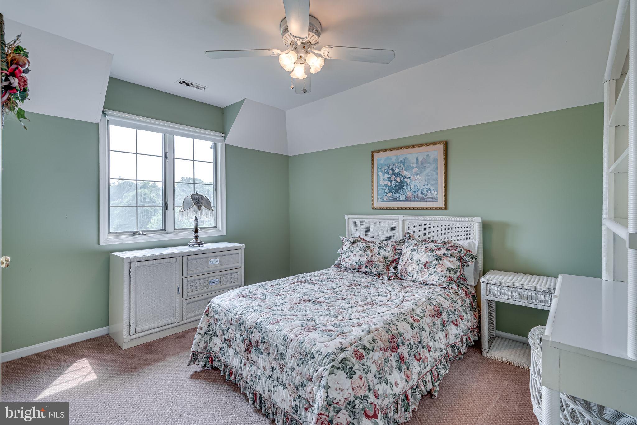 CALVERT ESTATES - Residential