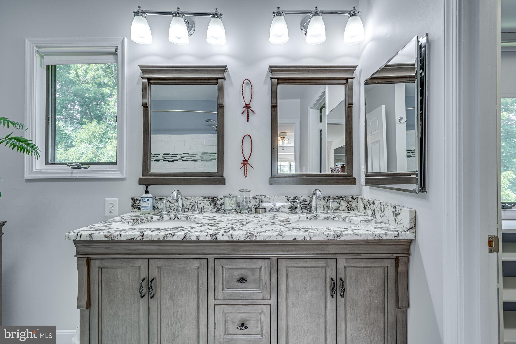 CALVERT ESTATES - Residential