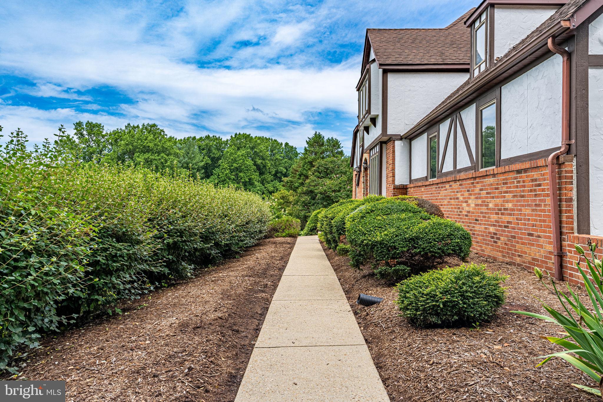 CALVERT ESTATES - Residential